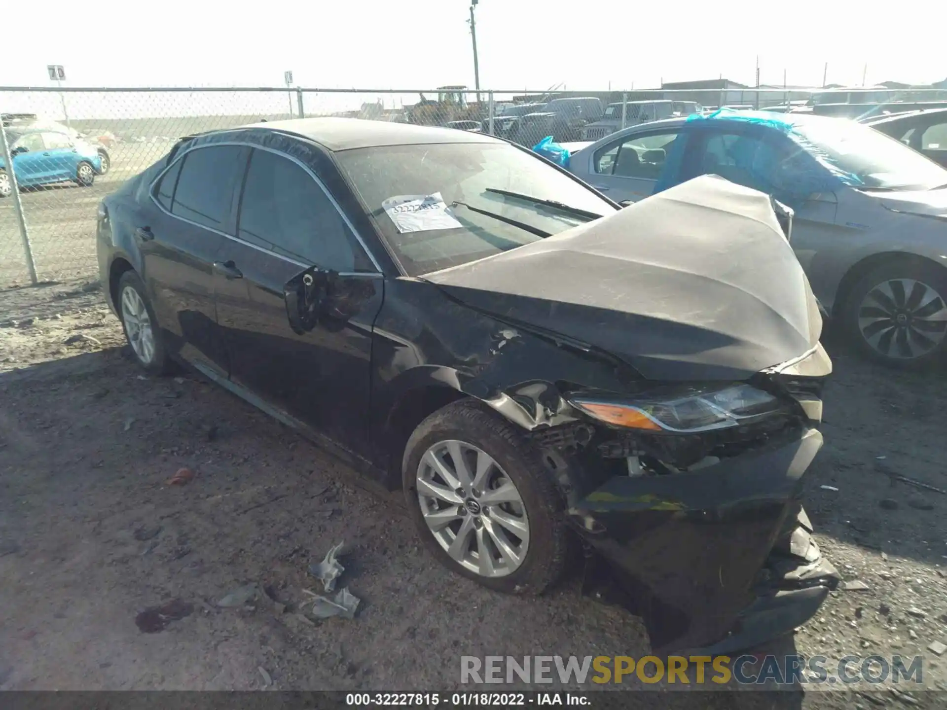 1 Photograph of a damaged car 4T1B11HK2KU749357 TOYOTA CAMRY 2019