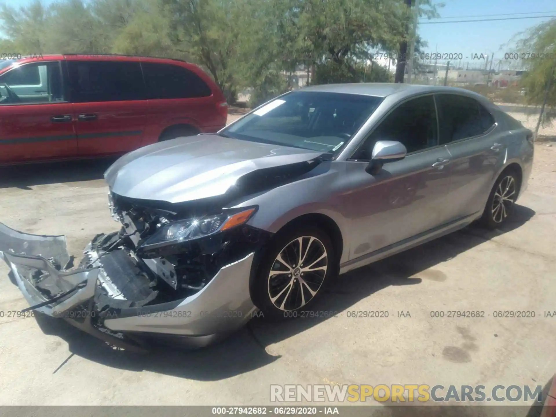 2 Photograph of a damaged car 4T1B11HK2KU749455 TOYOTA CAMRY 2019