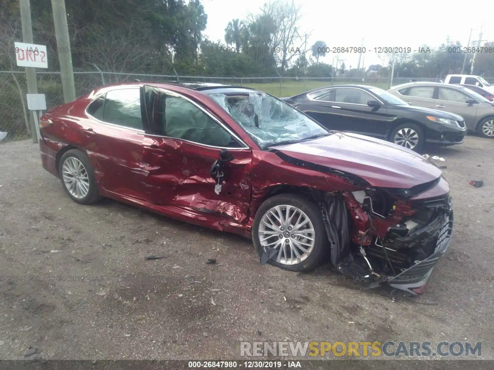 6 Photograph of a damaged car 4T1B11HK2KU749486 TOYOTA CAMRY 2019