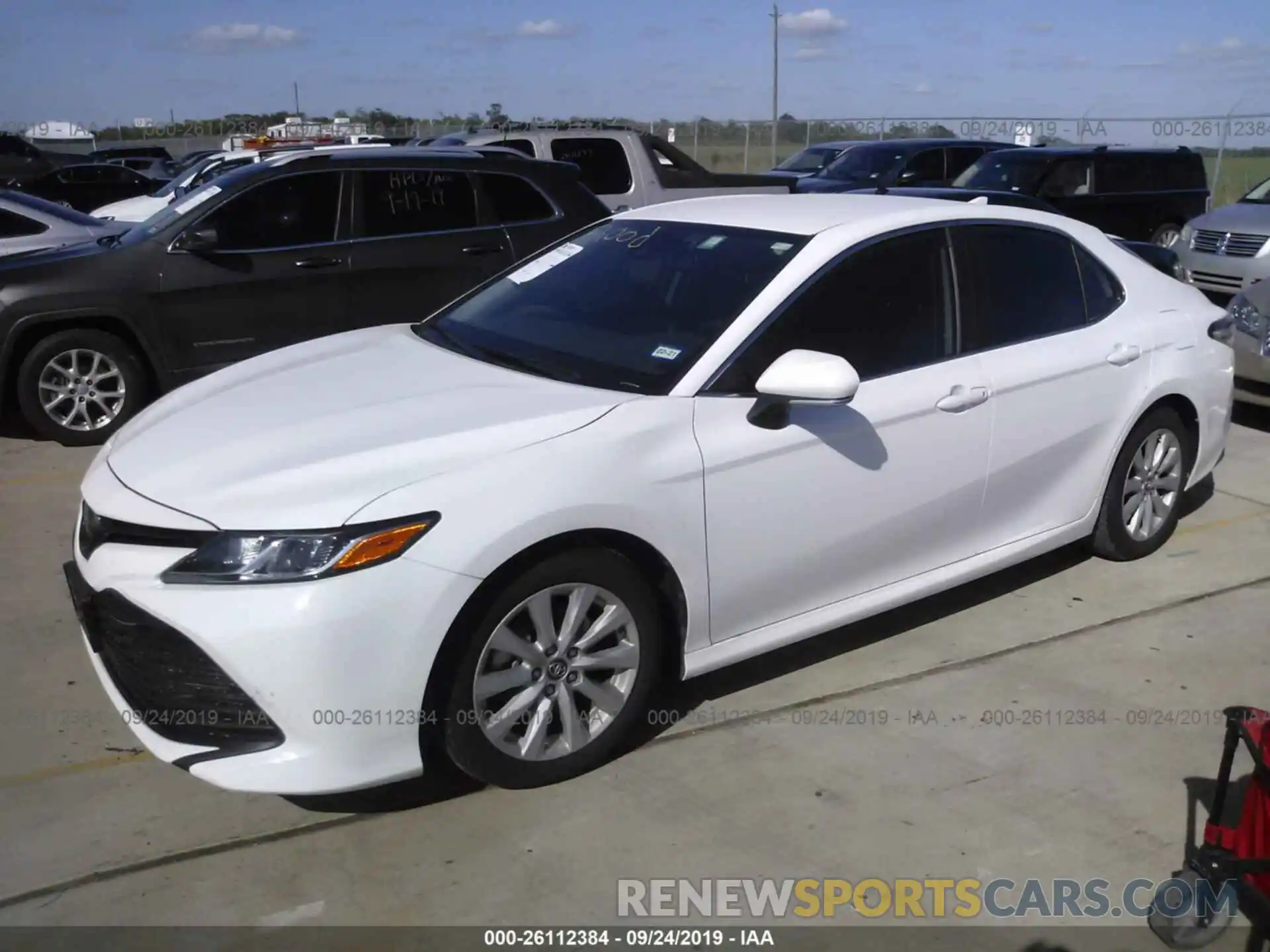 2 Photograph of a damaged car 4T1B11HK2KU750301 TOYOTA CAMRY 2019