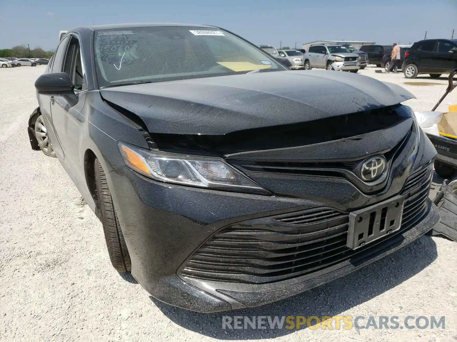 1 Photograph of a damaged car 4T1B11HK2KU750606 TOYOTA CAMRY 2019