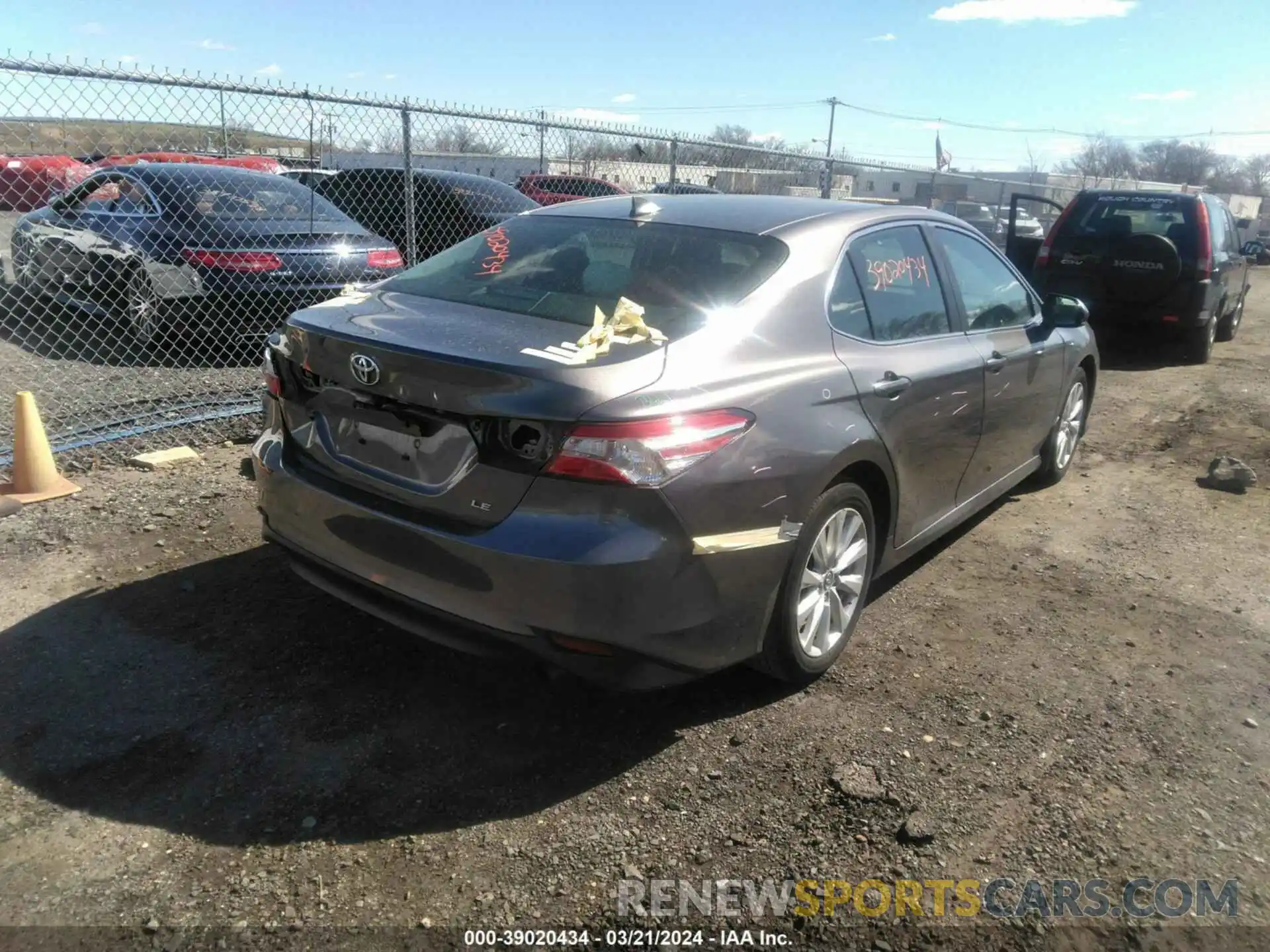 4 Photograph of a damaged car 4T1B11HK2KU750802 TOYOTA CAMRY 2019