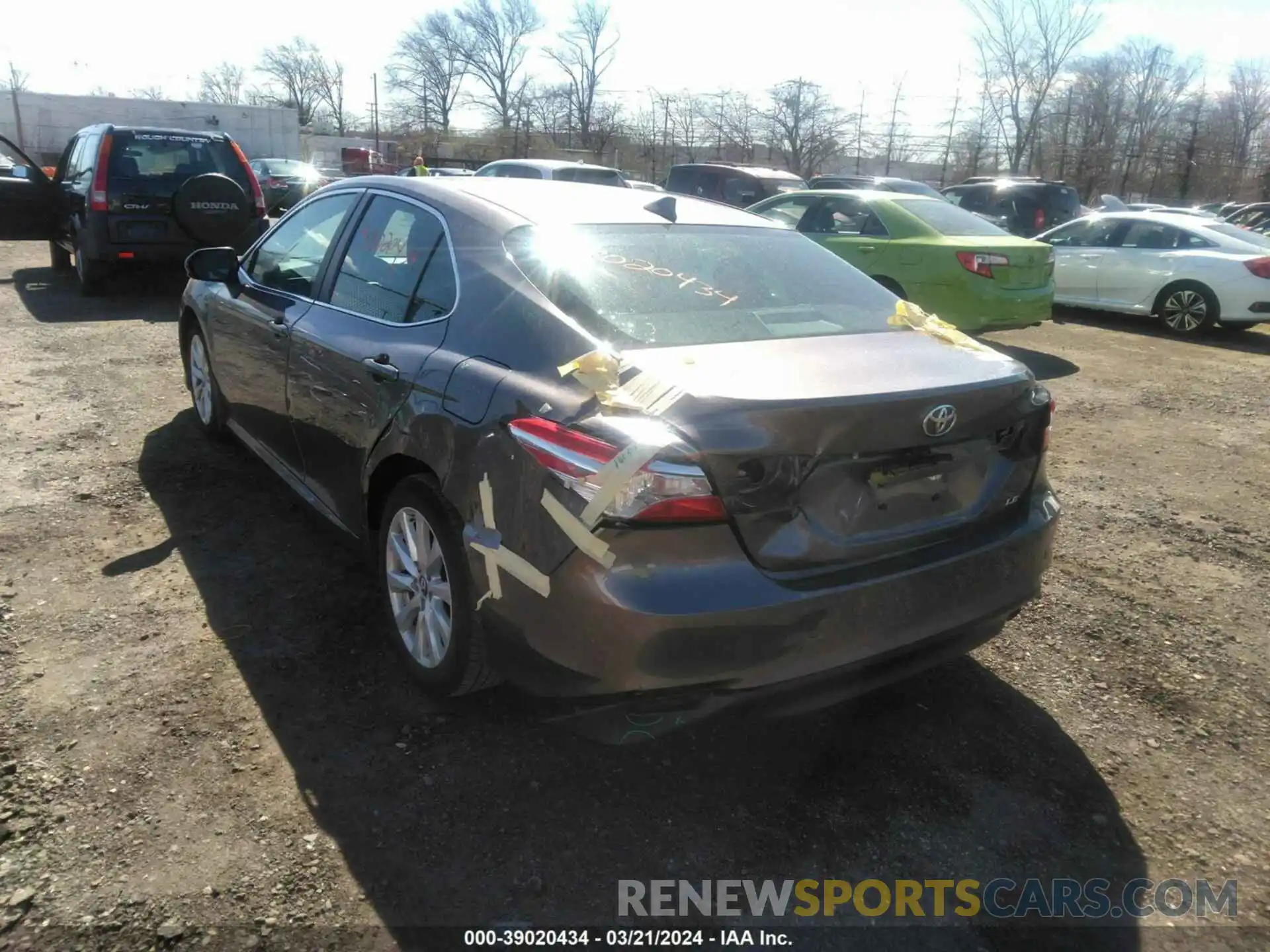 6 Photograph of a damaged car 4T1B11HK2KU750802 TOYOTA CAMRY 2019