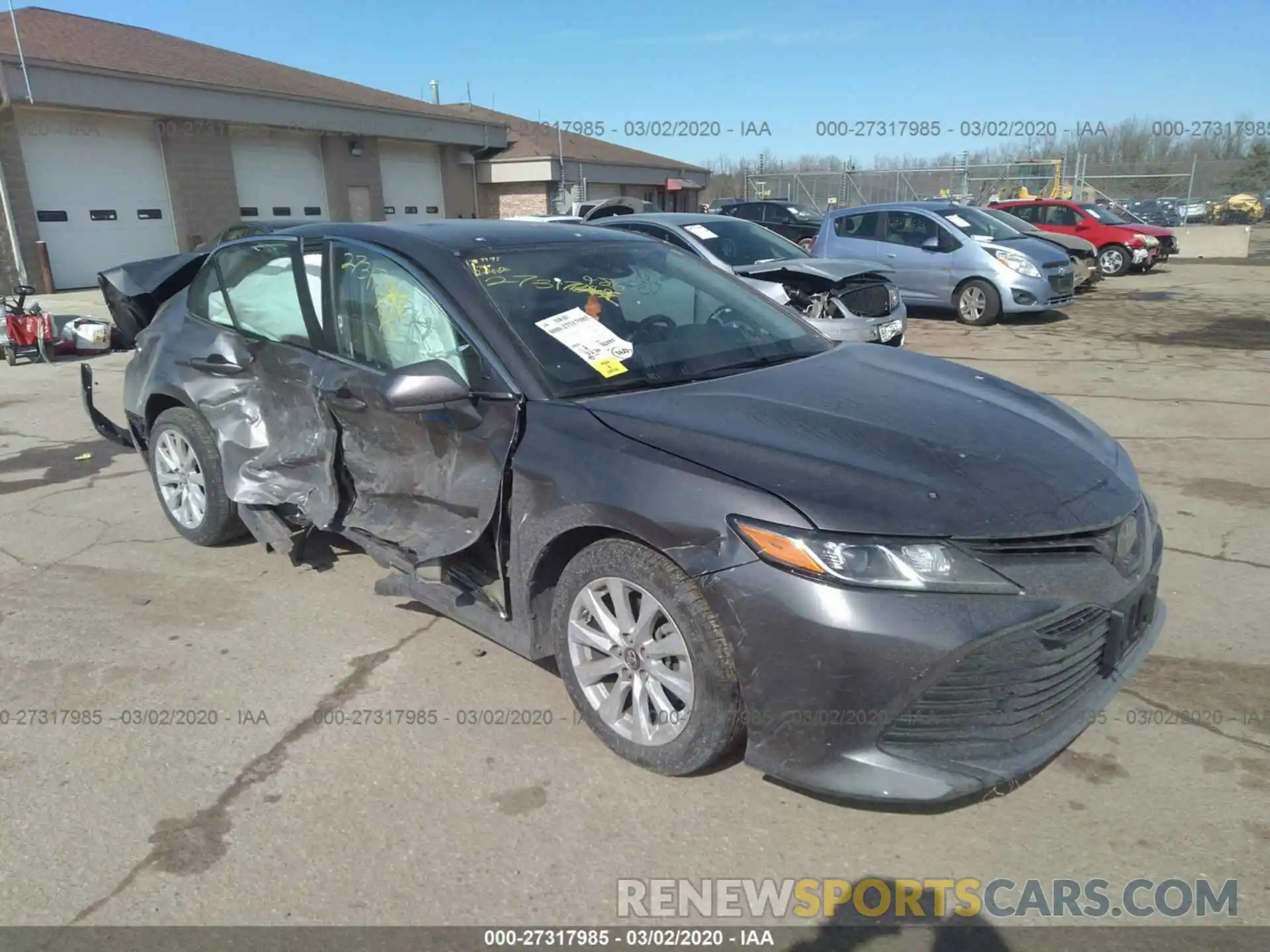 1 Photograph of a damaged car 4T1B11HK2KU751092 TOYOTA CAMRY 2019