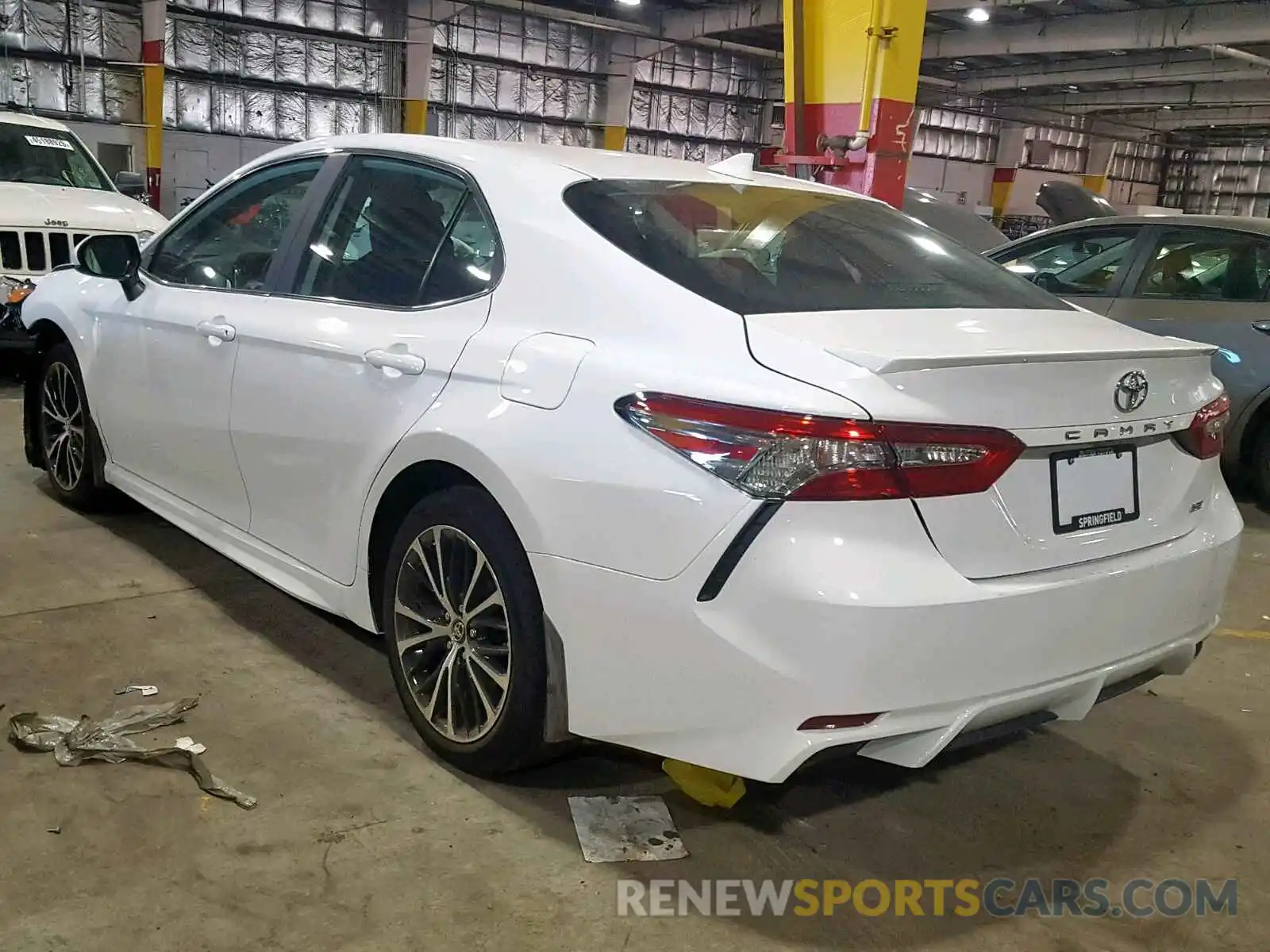 3 Photograph of a damaged car 4T1B11HK2KU751559 TOYOTA CAMRY 2019