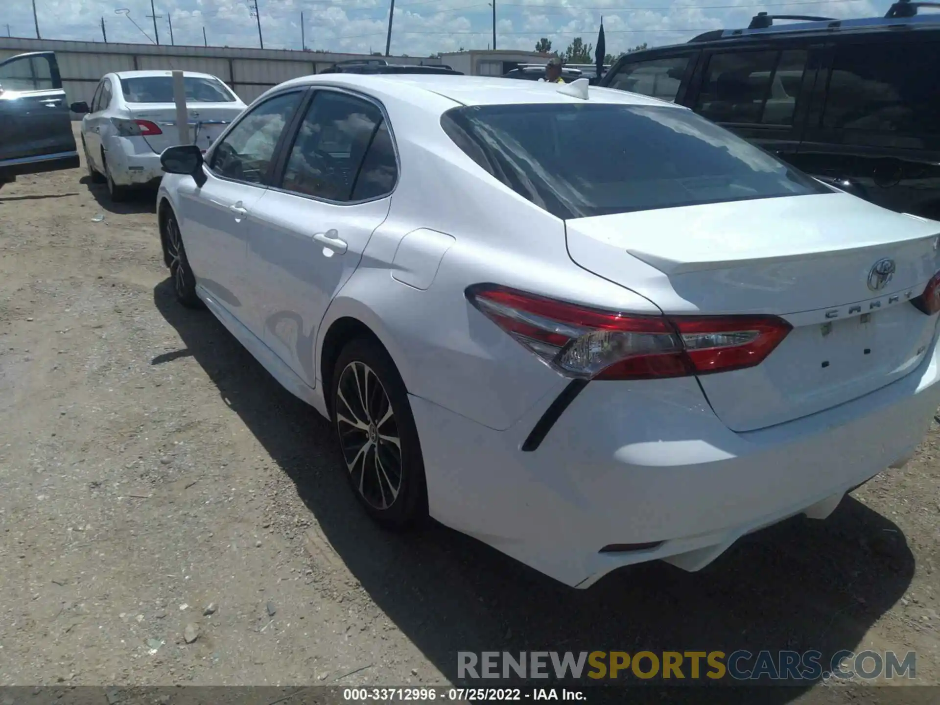 3 Photograph of a damaged car 4T1B11HK2KU753702 TOYOTA CAMRY 2019