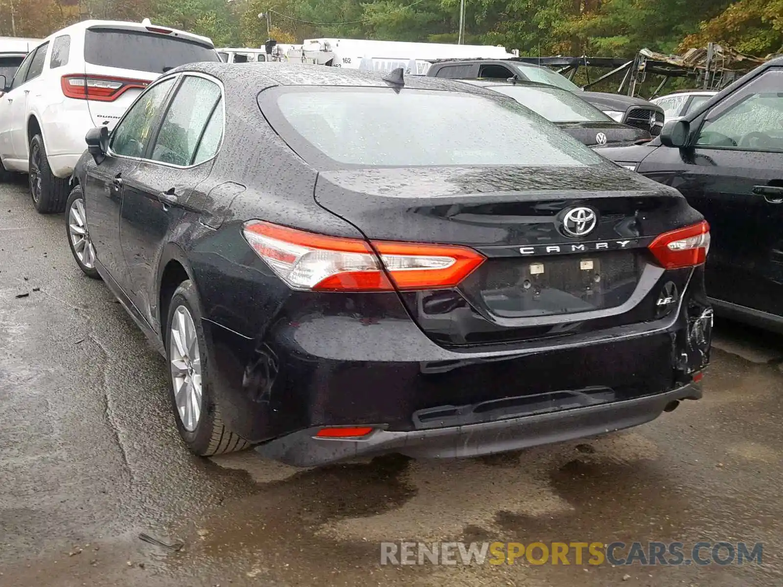 3 Photograph of a damaged car 4T1B11HK2KU754154 TOYOTA CAMRY 2019