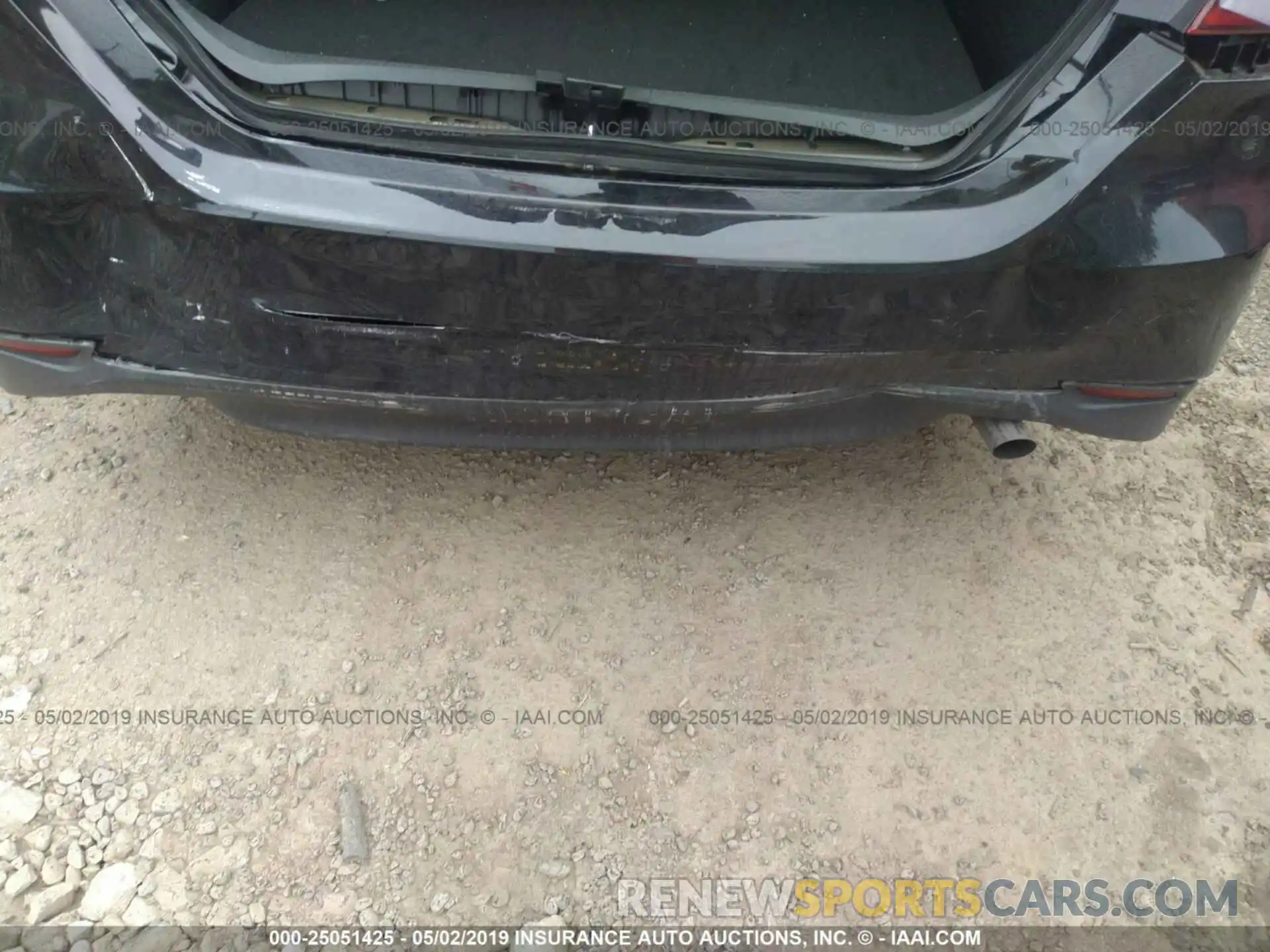 6 Photograph of a damaged car 4T1B11HK2KU755885 TOYOTA CAMRY 2019