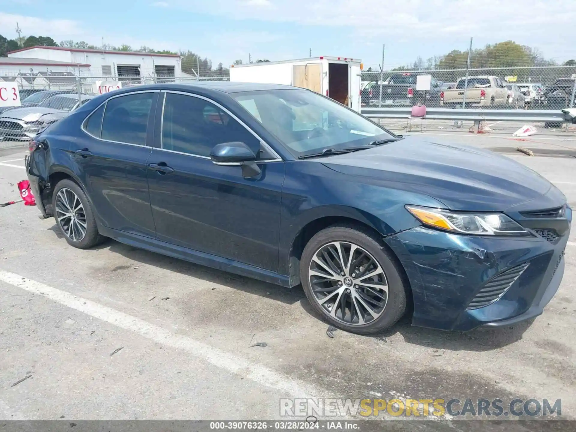 1 Photograph of a damaged car 4T1B11HK2KU756051 TOYOTA CAMRY 2019