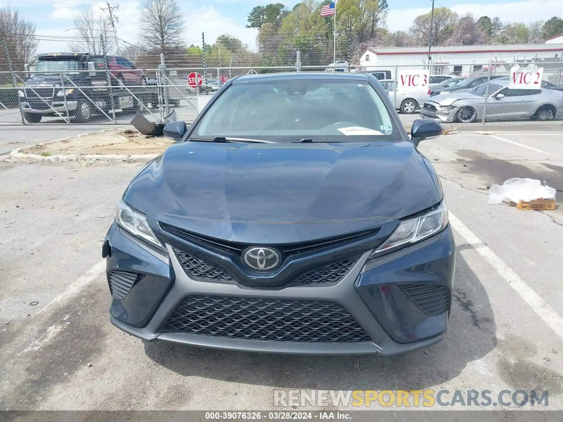 12 Photograph of a damaged car 4T1B11HK2KU756051 TOYOTA CAMRY 2019