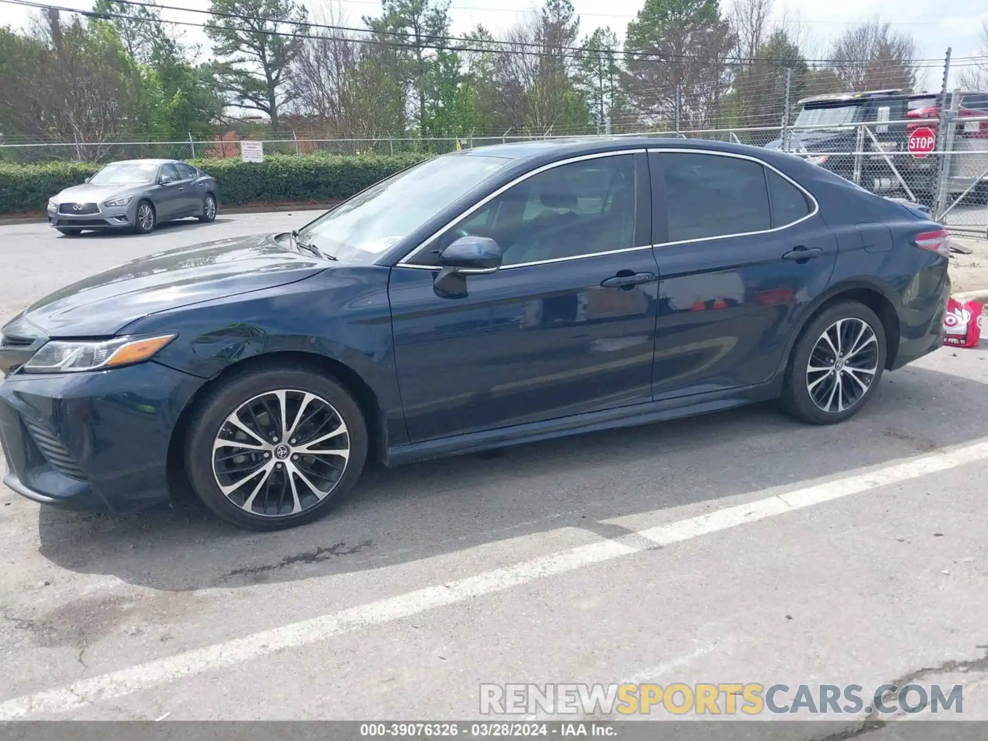 2 Photograph of a damaged car 4T1B11HK2KU756051 TOYOTA CAMRY 2019