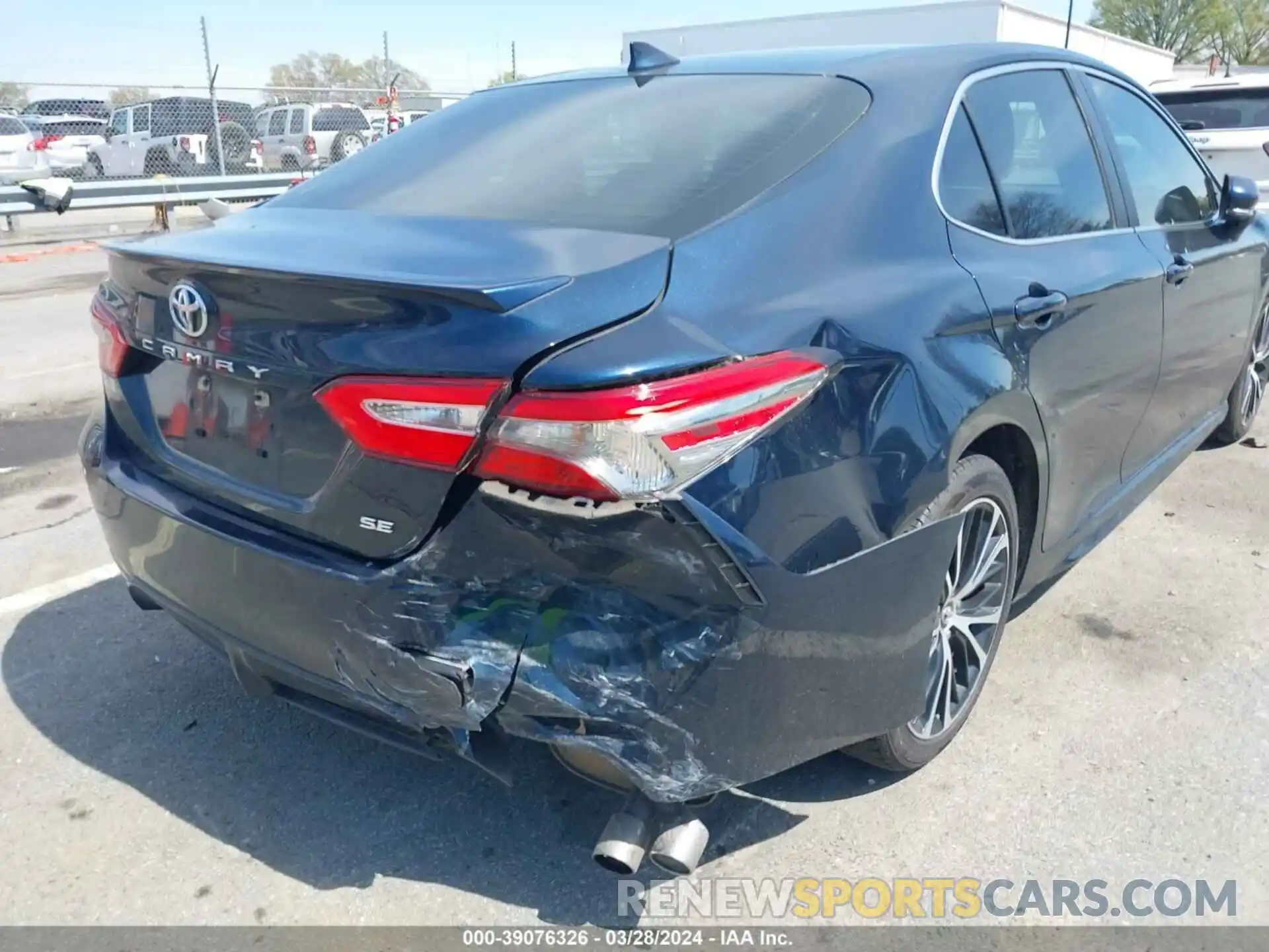 6 Photograph of a damaged car 4T1B11HK2KU756051 TOYOTA CAMRY 2019