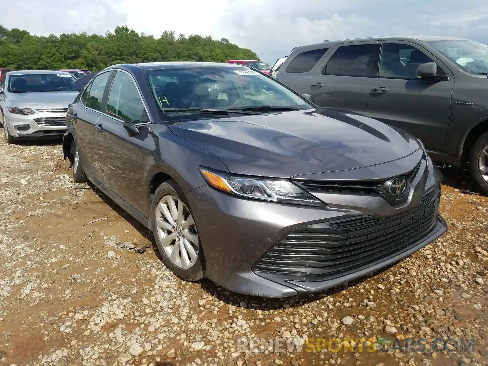 1 Photograph of a damaged car 4T1B11HK2KU756762 TOYOTA CAMRY 2019