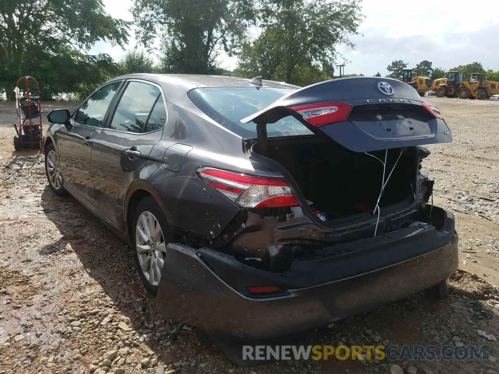 3 Photograph of a damaged car 4T1B11HK2KU756762 TOYOTA CAMRY 2019