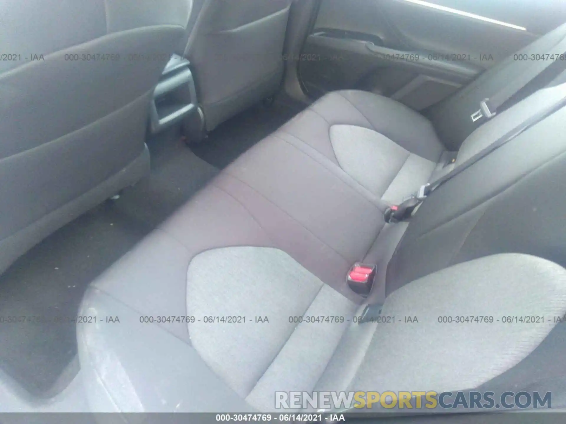 8 Photograph of a damaged car 4T1B11HK2KU757183 TOYOTA CAMRY 2019