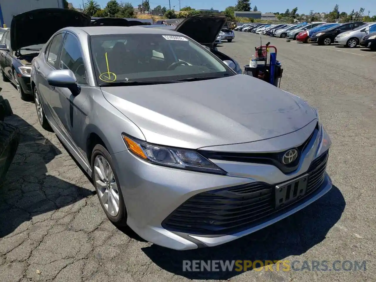 1 Photograph of a damaged car 4T1B11HK2KU757572 TOYOTA CAMRY 2019