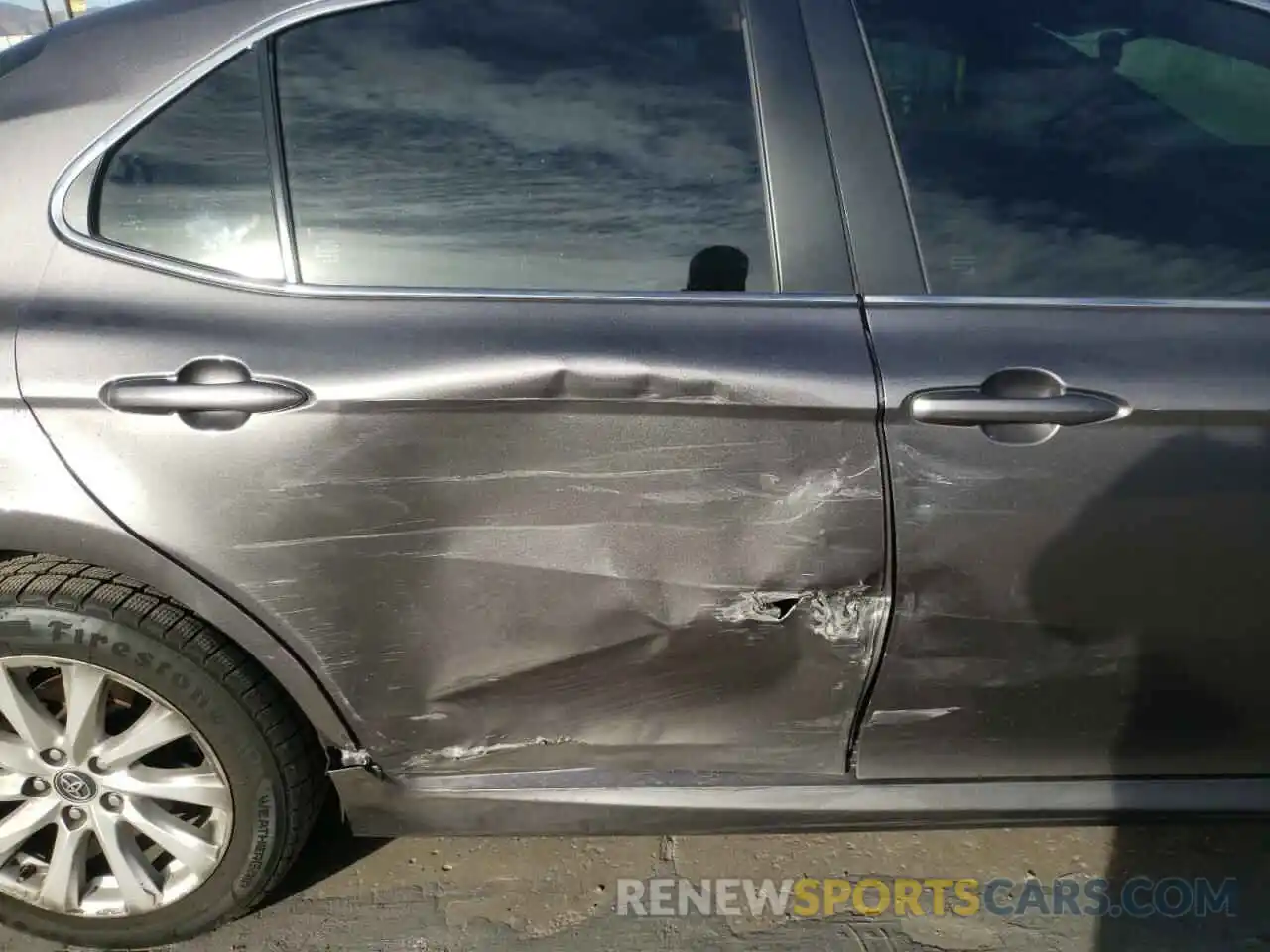 9 Photograph of a damaged car 4T1B11HK2KU758138 TOYOTA CAMRY 2019