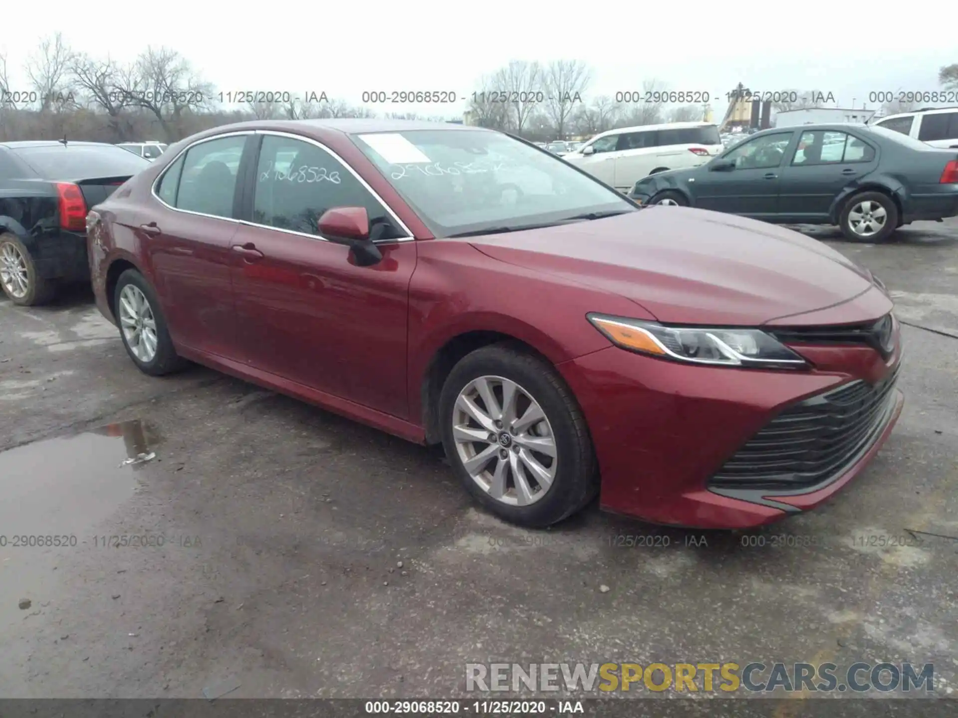 1 Photograph of a damaged car 4T1B11HK2KU759158 TOYOTA CAMRY 2019