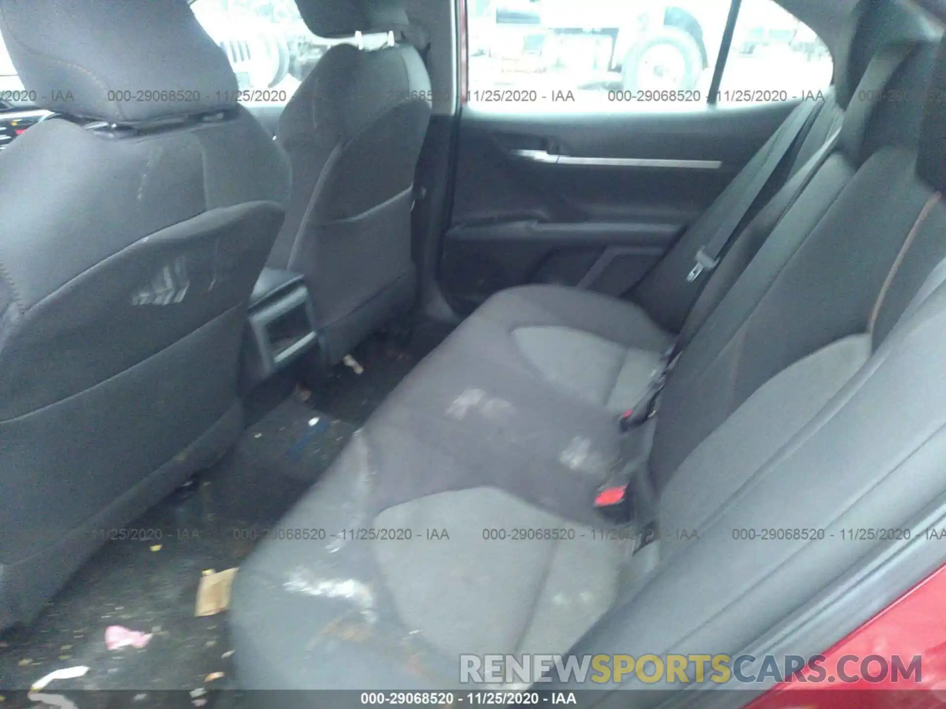 8 Photograph of a damaged car 4T1B11HK2KU759158 TOYOTA CAMRY 2019