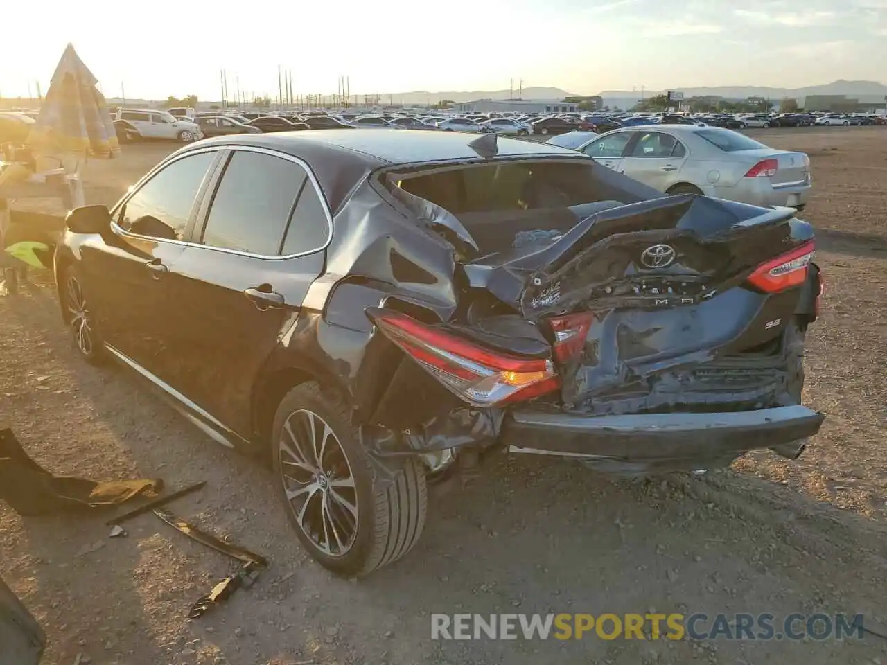 3 Photograph of a damaged car 4T1B11HK2KU761136 TOYOTA CAMRY 2019