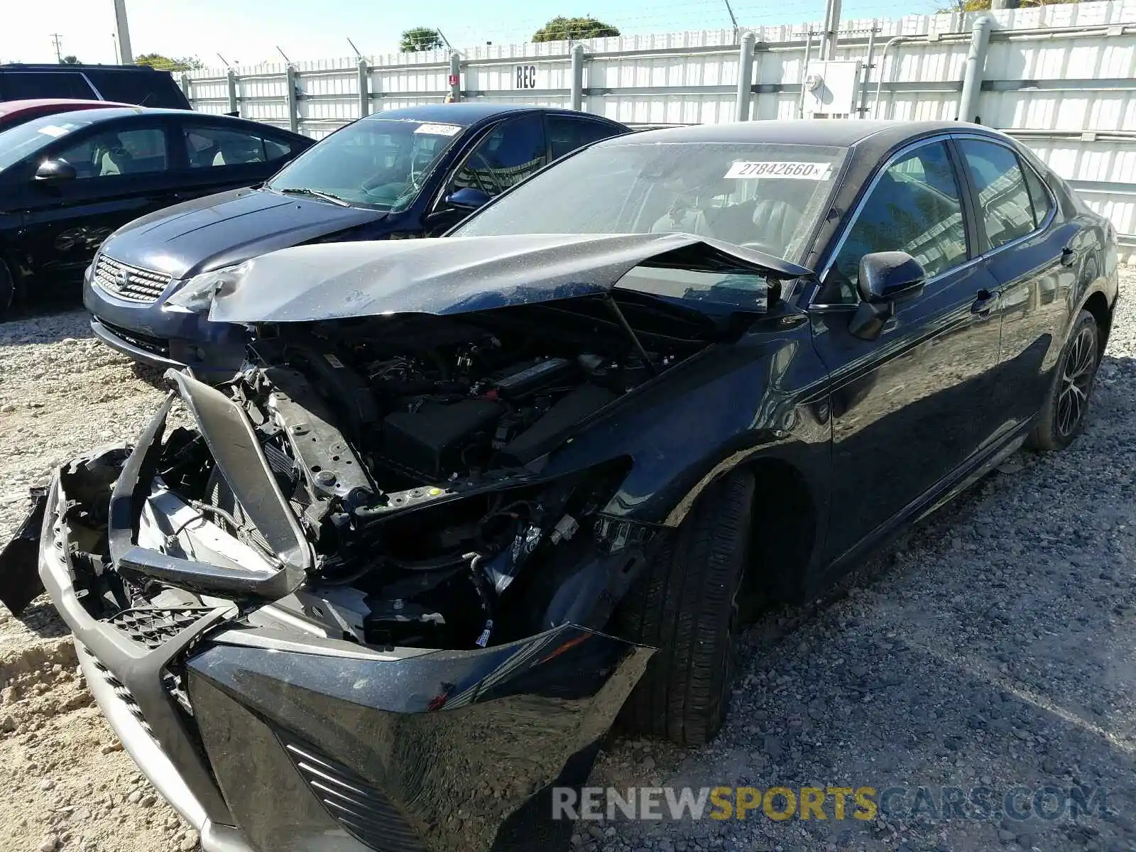 2 Photograph of a damaged car 4T1B11HK2KU762237 TOYOTA CAMRY 2019