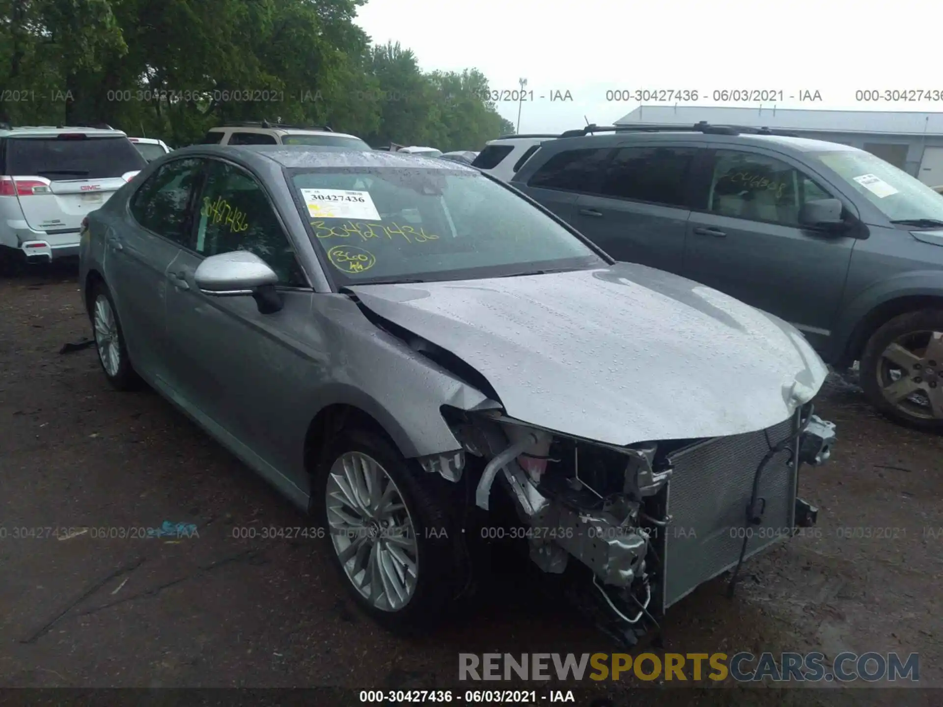 1 Photograph of a damaged car 4T1B11HK2KU763386 TOYOTA CAMRY 2019