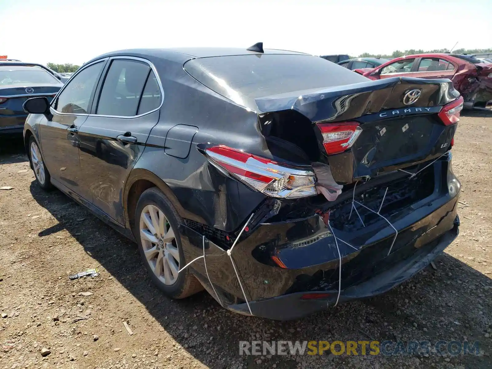 3 Photograph of a damaged car 4T1B11HK2KU765025 TOYOTA CAMRY 2019