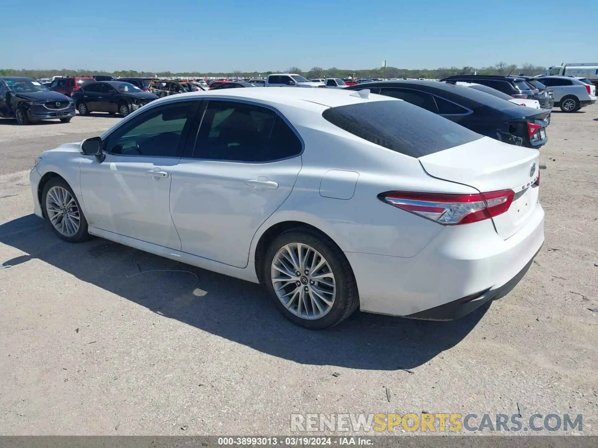 3 Photograph of a damaged car 4T1B11HK2KU765218 TOYOTA CAMRY 2019