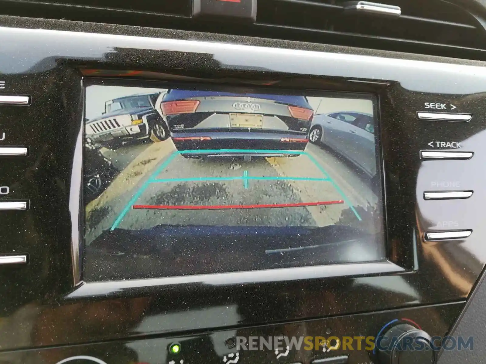 9 Photograph of a damaged car 4T1B11HK2KU766451 TOYOTA CAMRY 2019