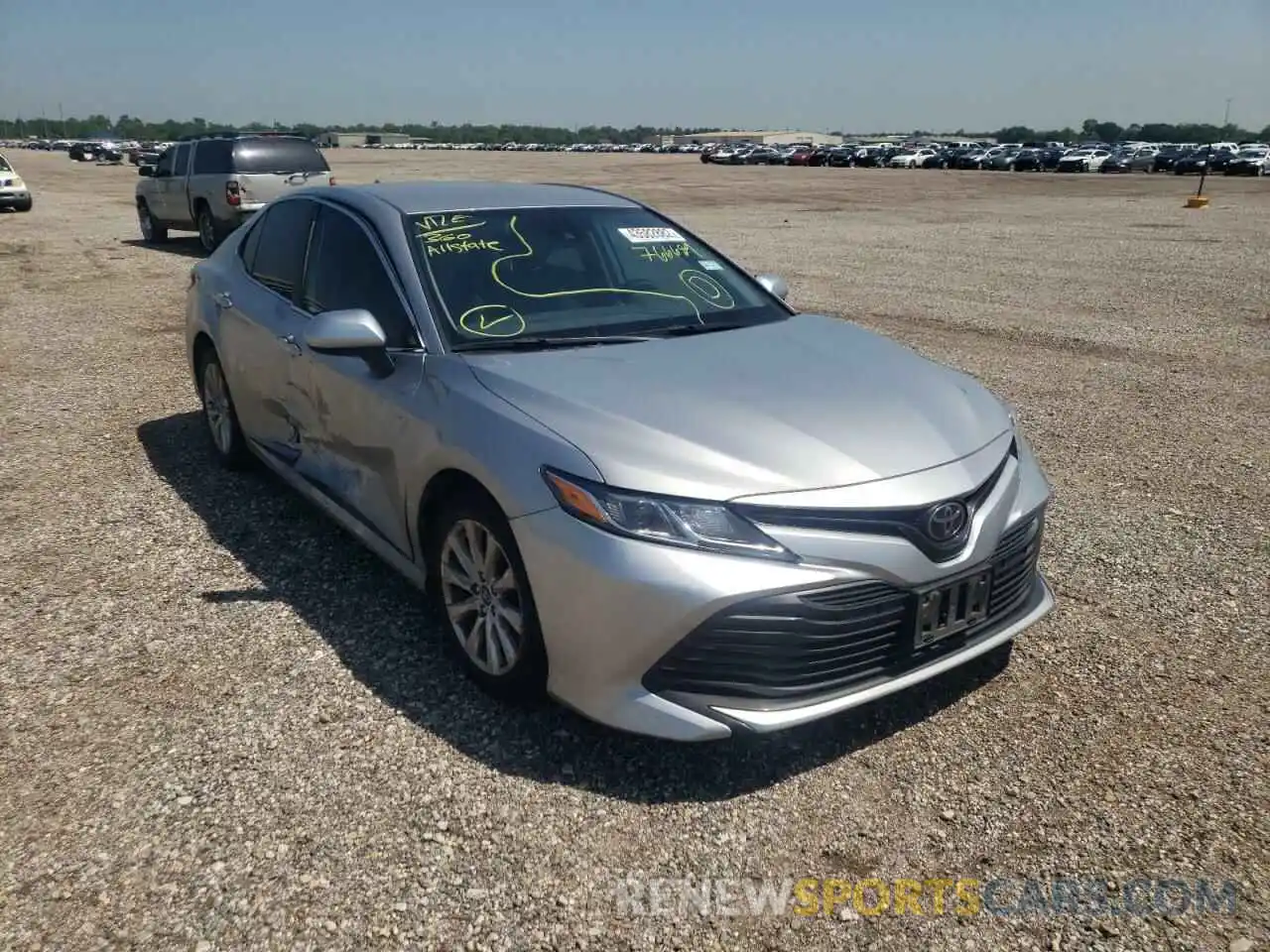 1 Photograph of a damaged car 4T1B11HK2KU766689 TOYOTA CAMRY 2019