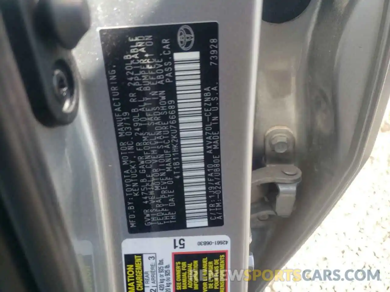 10 Photograph of a damaged car 4T1B11HK2KU766689 TOYOTA CAMRY 2019