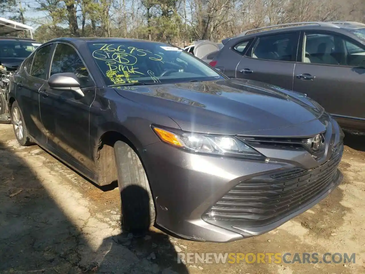 1 Photograph of a damaged car 4T1B11HK2KU766952 TOYOTA CAMRY 2019