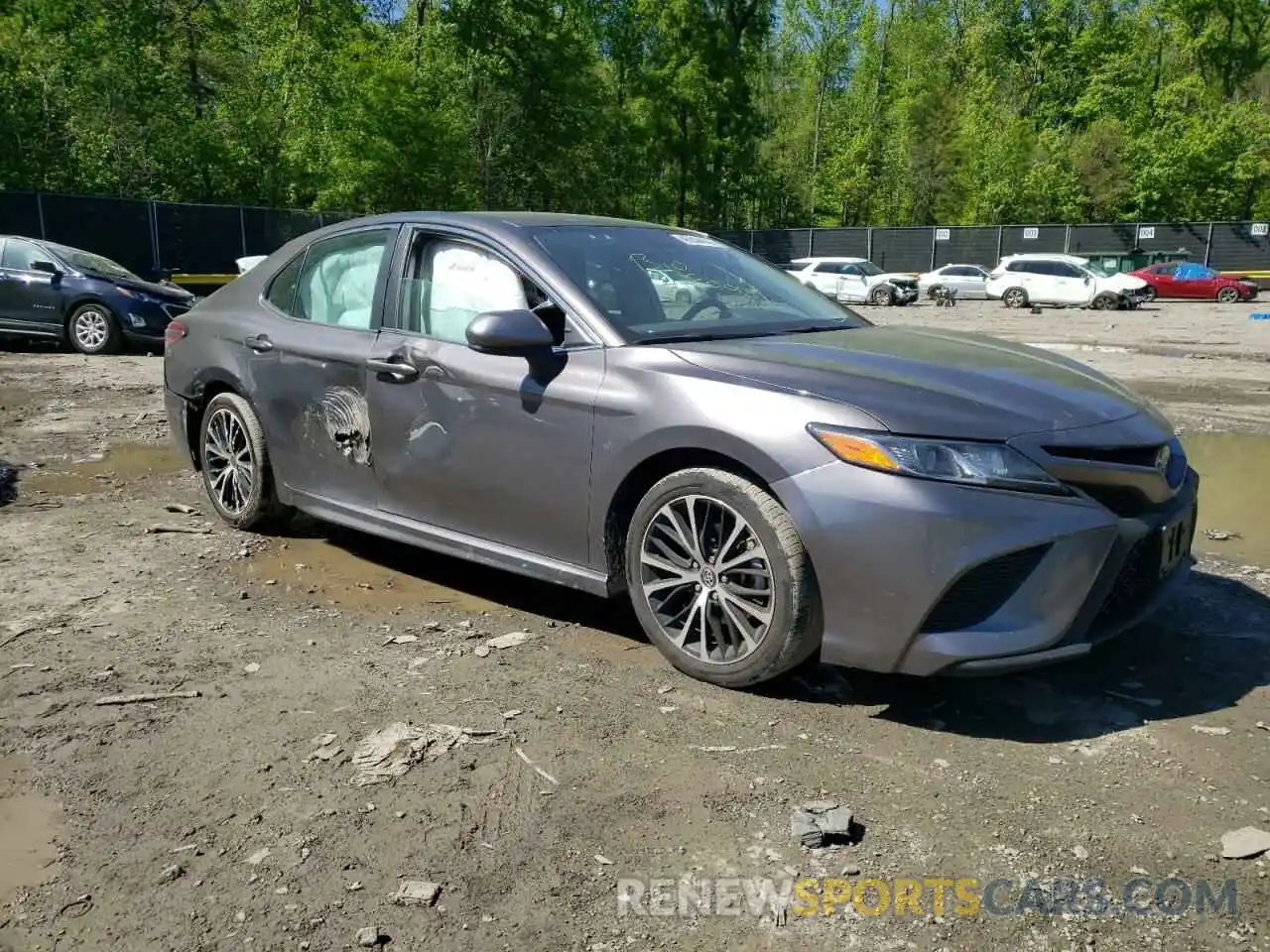 9 Photograph of a damaged car 4T1B11HK2KU768068 TOYOTA CAMRY 2019