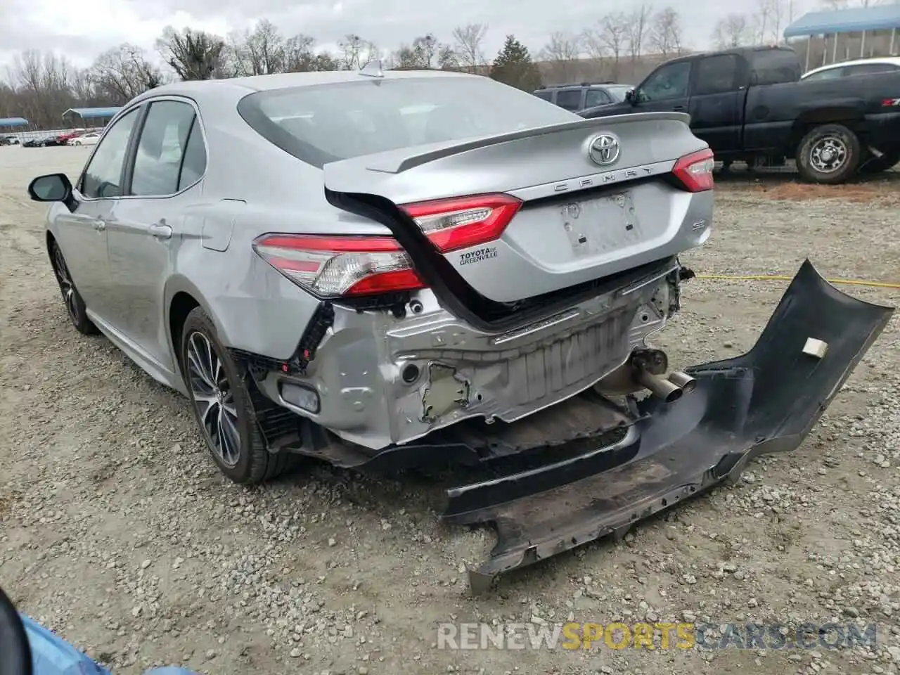 3 Photograph of a damaged car 4T1B11HK2KU768247 TOYOTA CAMRY 2019