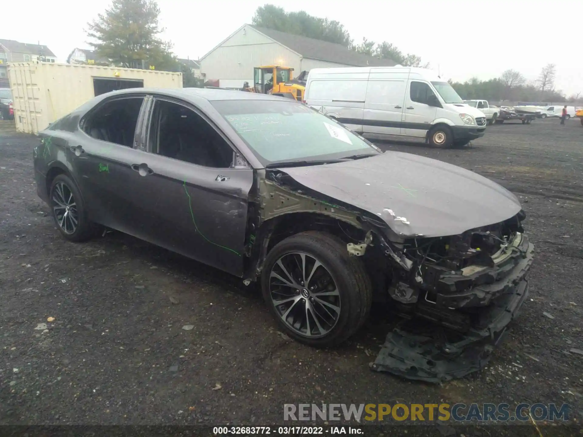 1 Photograph of a damaged car 4T1B11HK2KU770063 TOYOTA CAMRY 2019