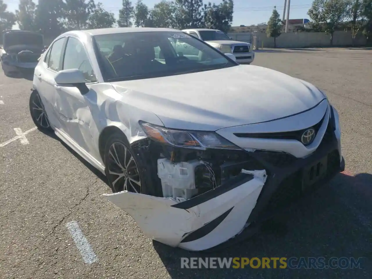 1 Photograph of a damaged car 4T1B11HK2KU770418 TOYOTA CAMRY 2019