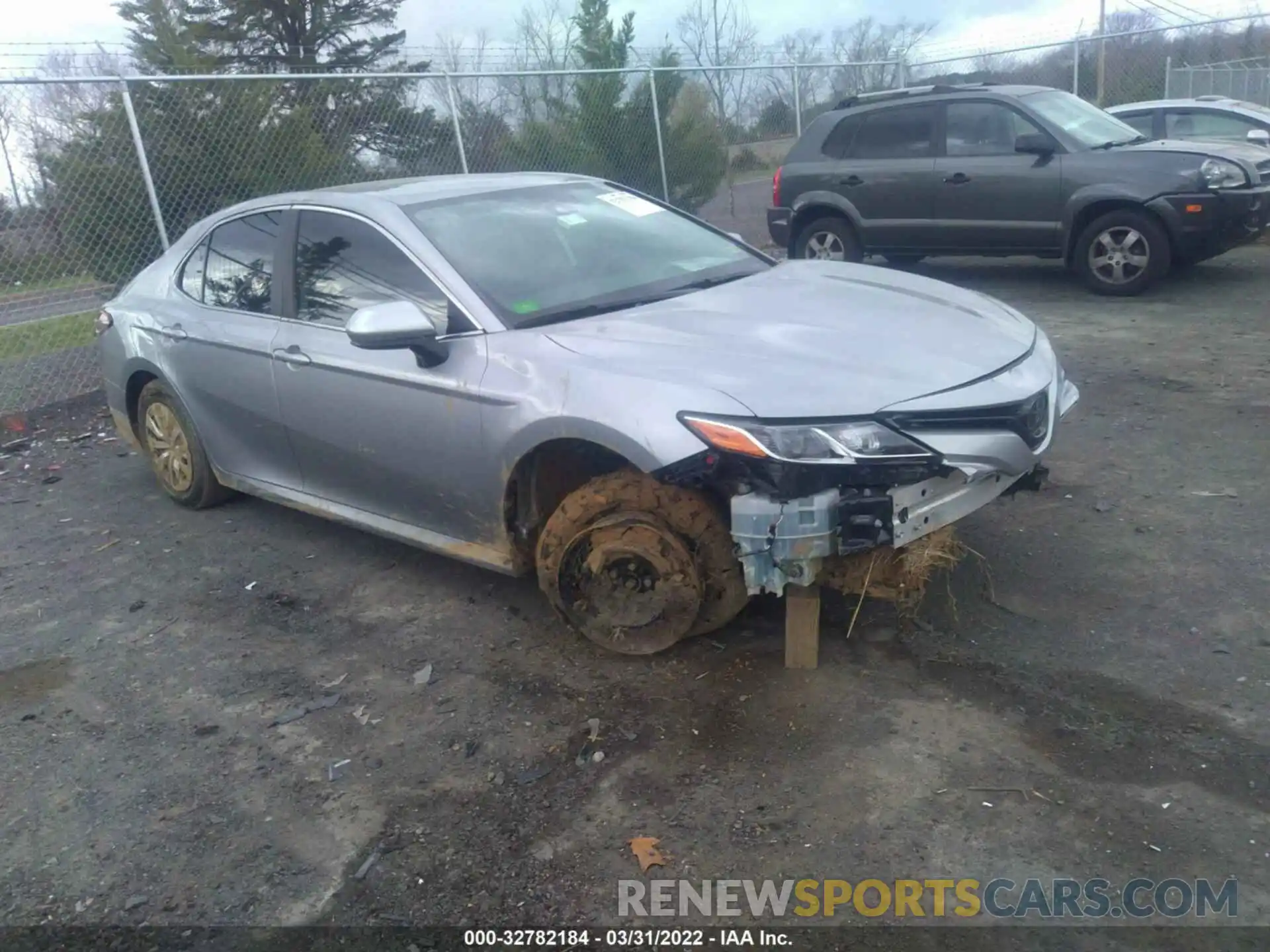 1 Photograph of a damaged car 4T1B11HK2KU770483 TOYOTA CAMRY 2019