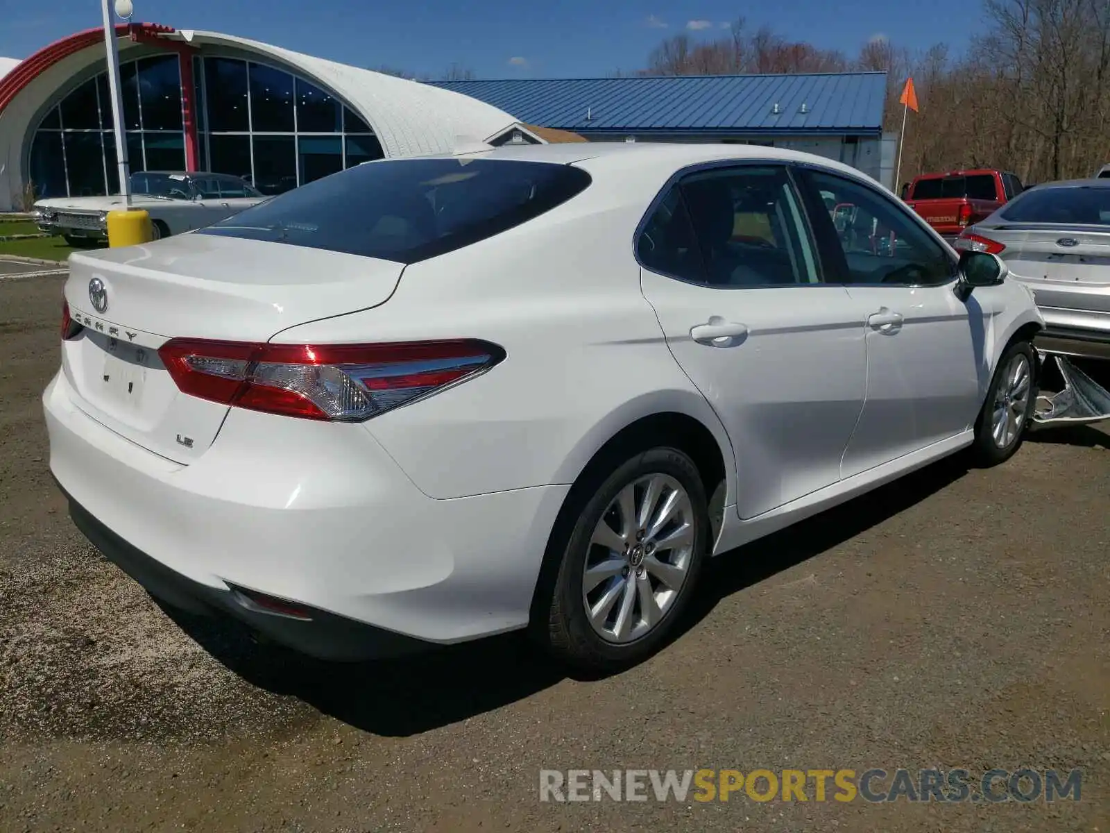 4 Photograph of a damaged car 4T1B11HK2KU770869 TOYOTA CAMRY 2019