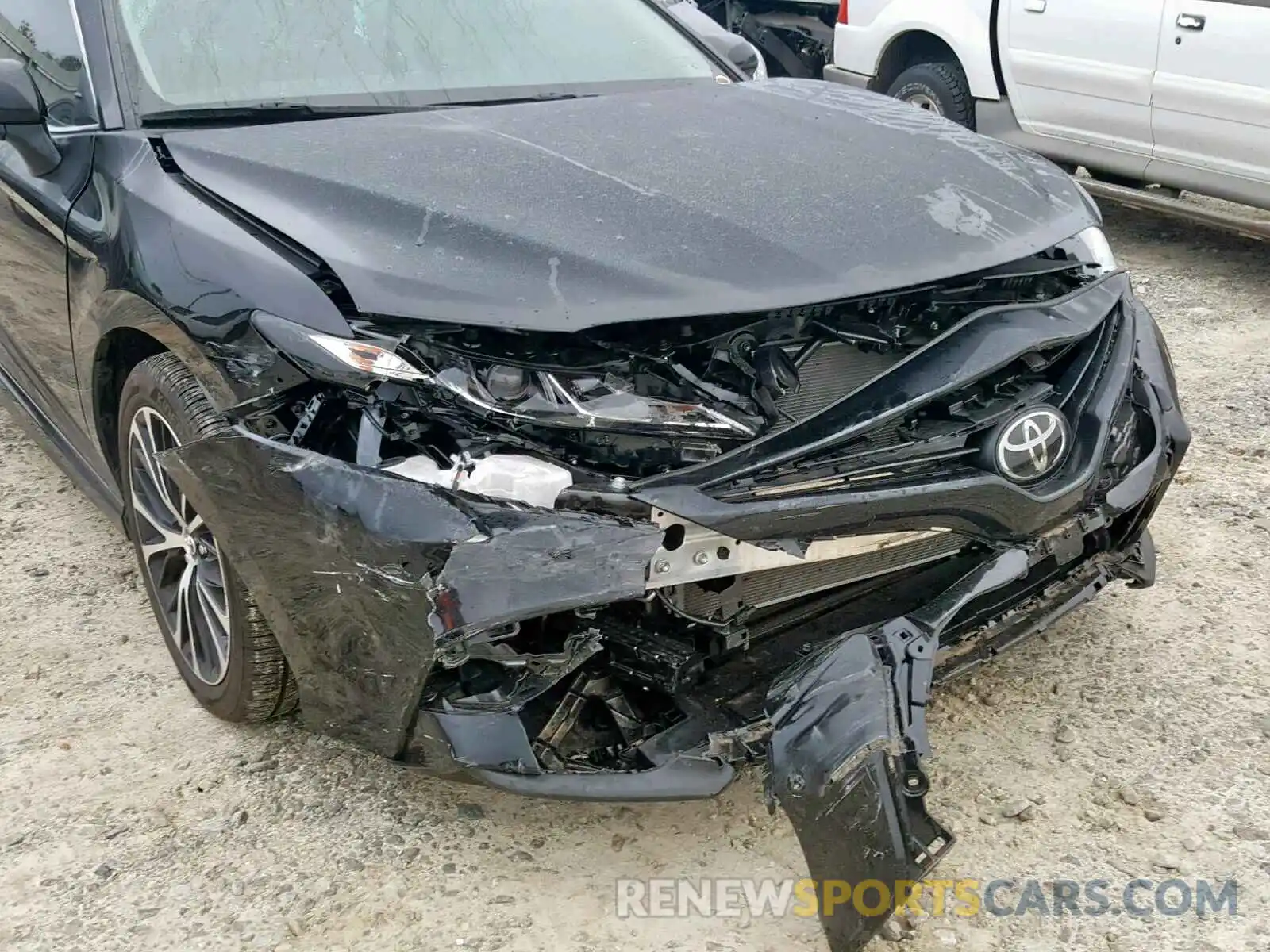 9 Photograph of a damaged car 4T1B11HK2KU771293 TOYOTA CAMRY 2019