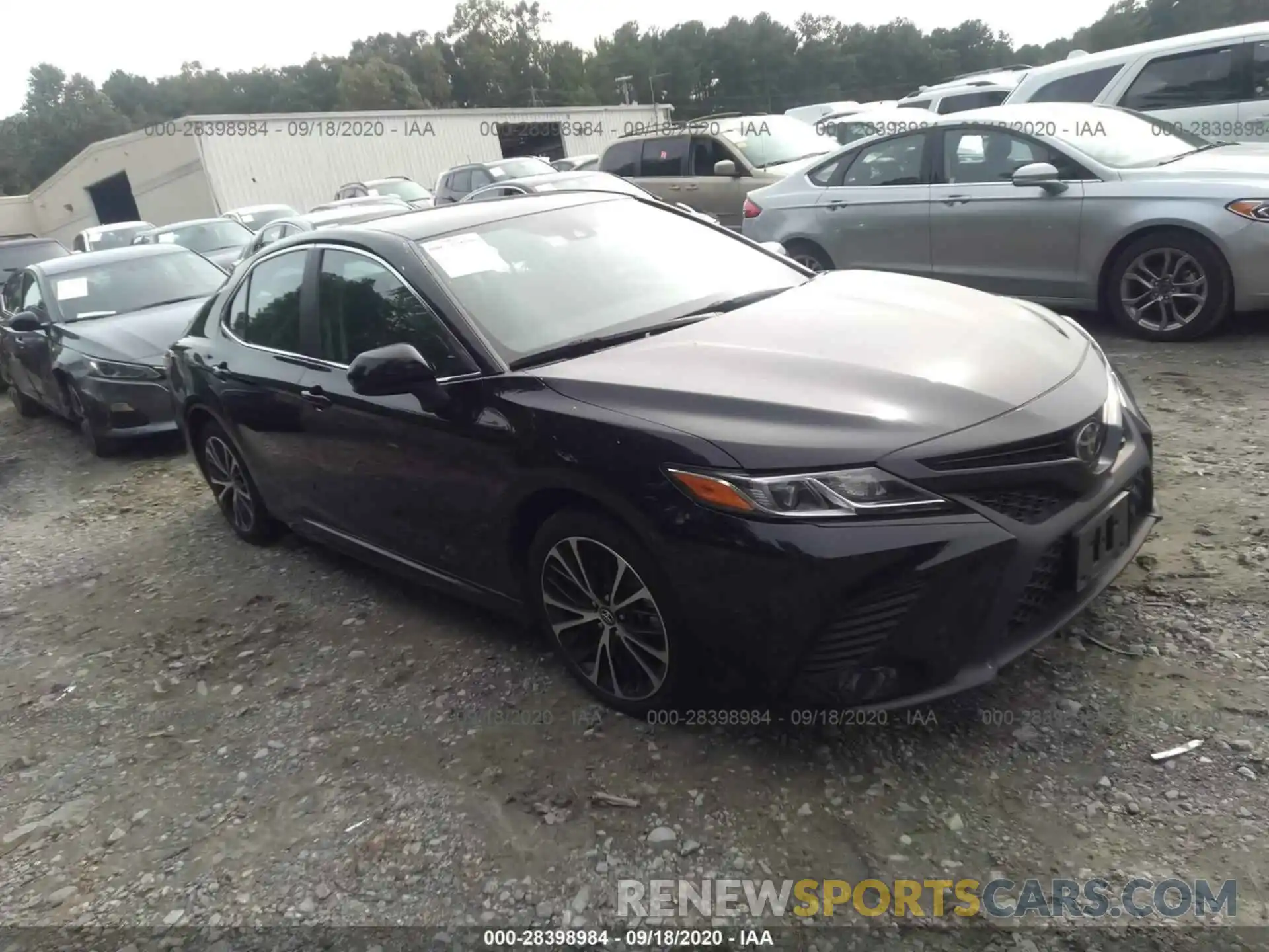 1 Photograph of a damaged car 4T1B11HK2KU771570 TOYOTA CAMRY 2019