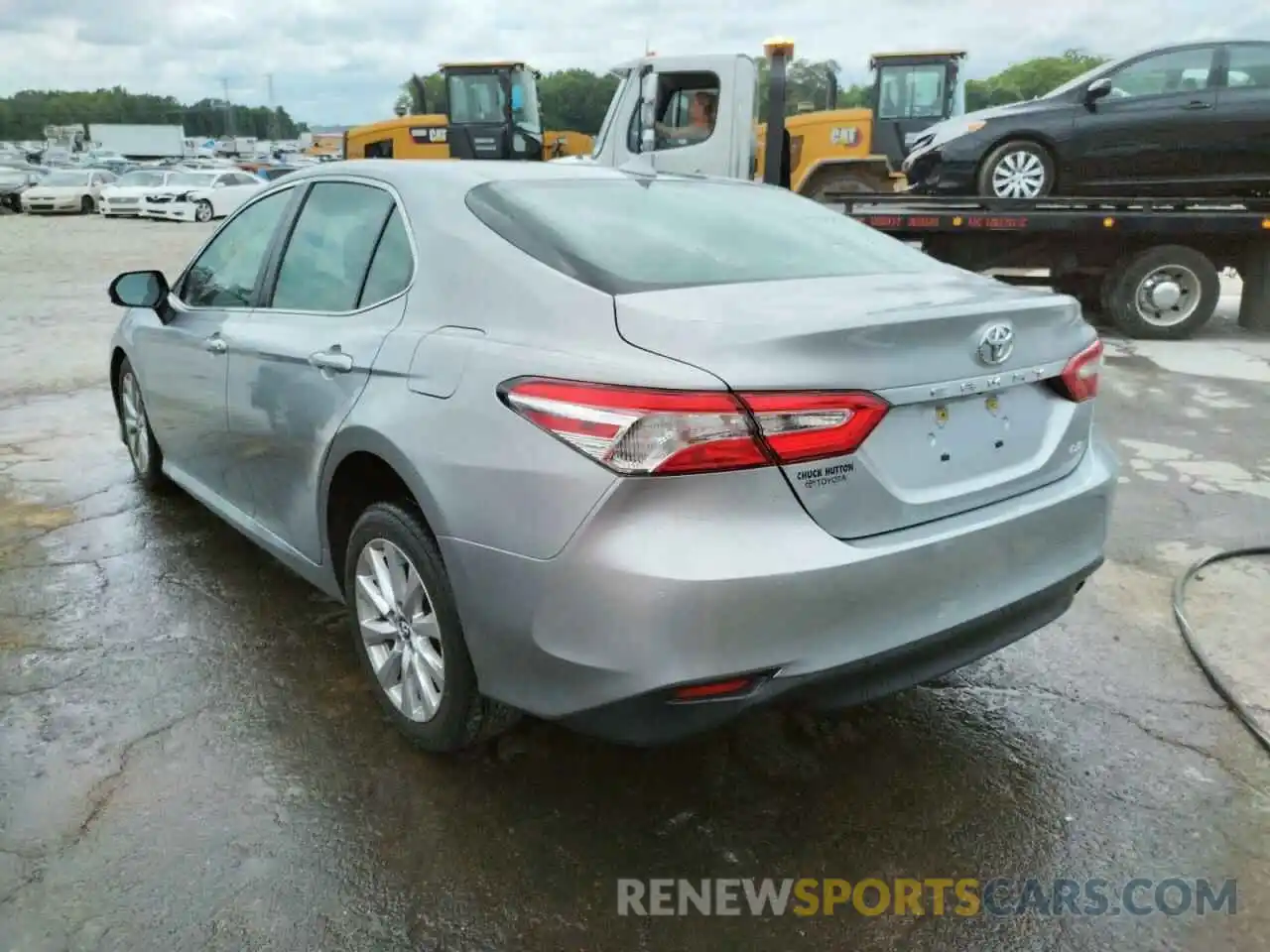 3 Photograph of a damaged car 4T1B11HK2KU771696 TOYOTA CAMRY 2019