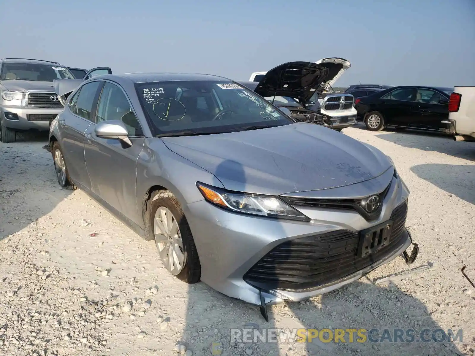 1 Photograph of a damaged car 4T1B11HK2KU771939 TOYOTA CAMRY 2019