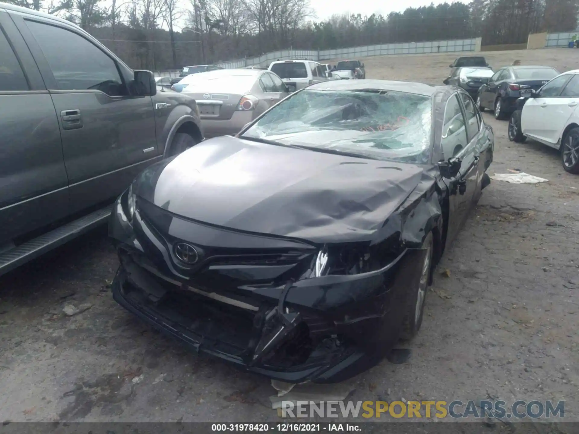 6 Photograph of a damaged car 4T1B11HK2KU772556 TOYOTA CAMRY 2019