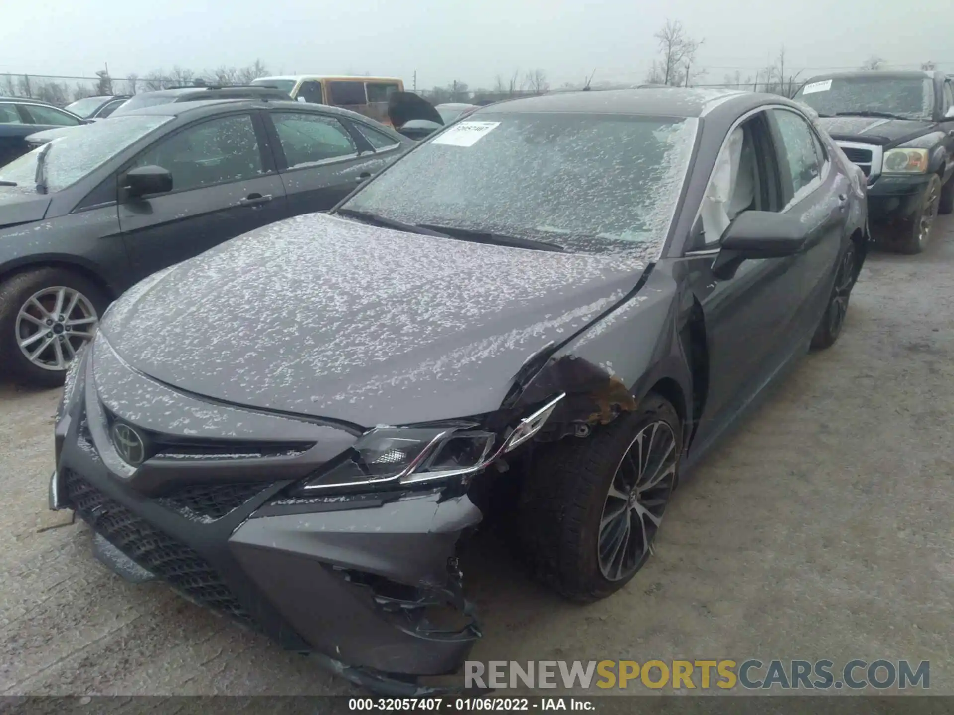 6 Photograph of a damaged car 4T1B11HK2KU773612 TOYOTA CAMRY 2019