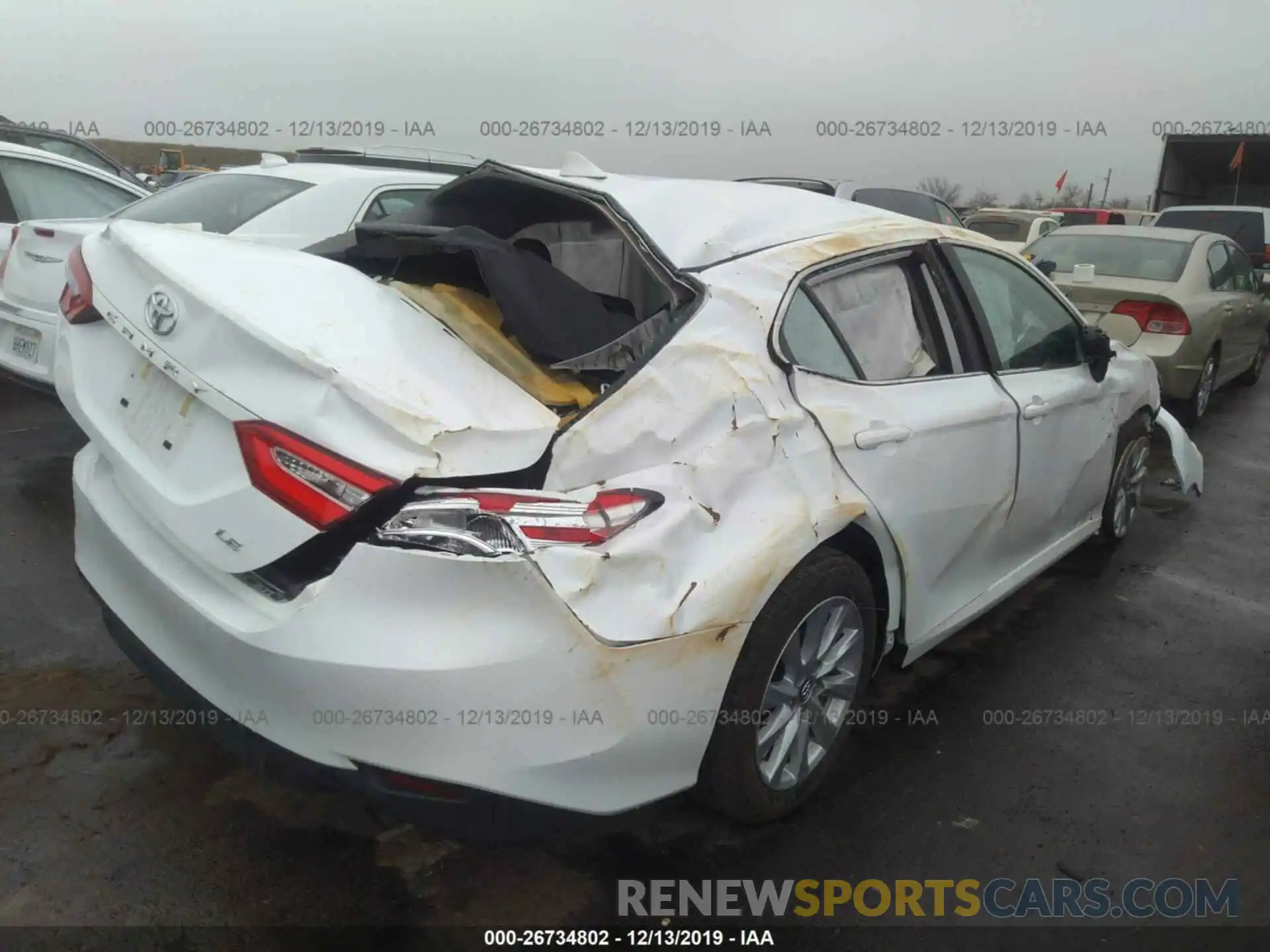 4 Photograph of a damaged car 4T1B11HK2KU774601 TOYOTA CAMRY 2019