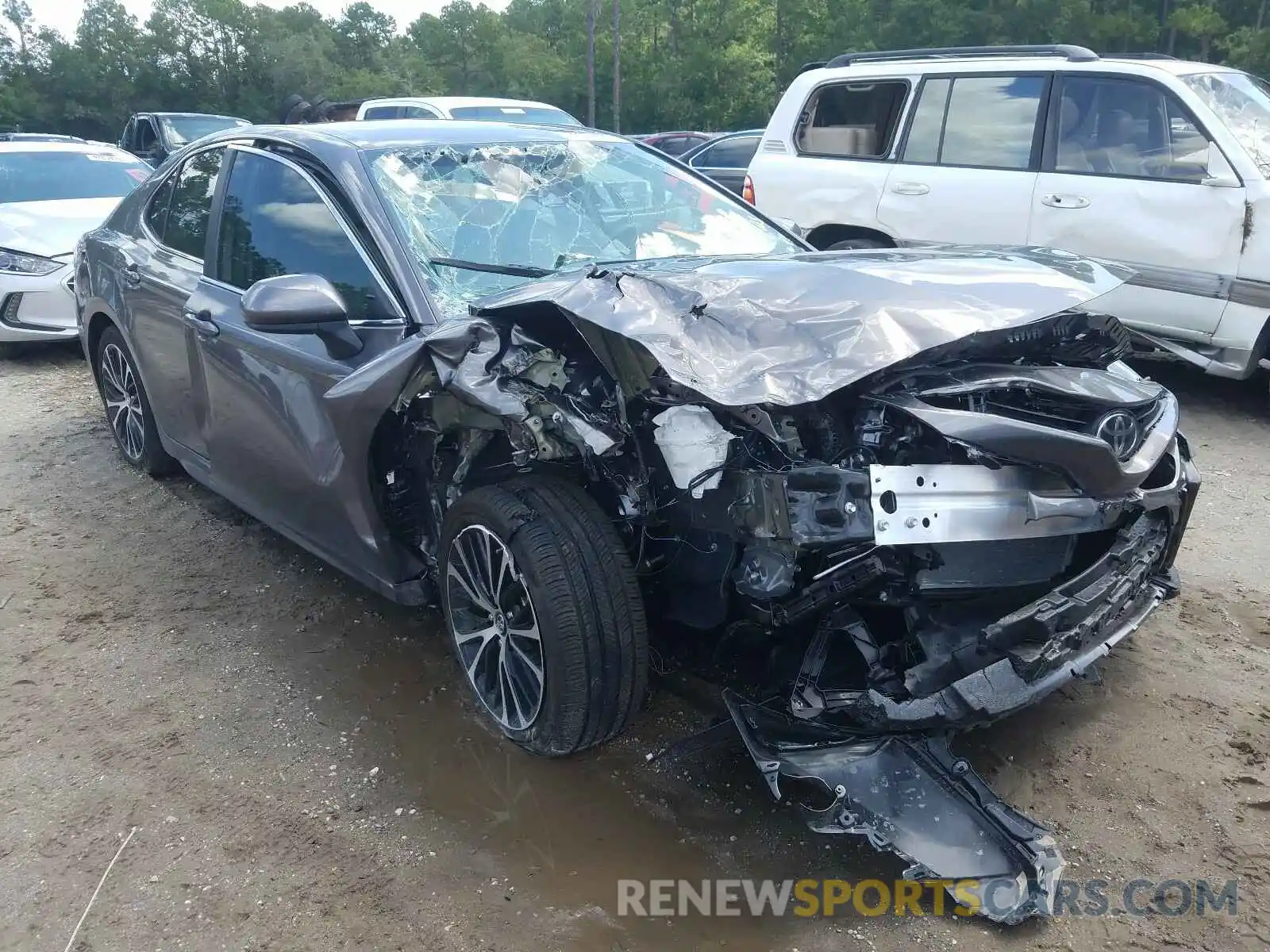 1 Photograph of a damaged car 4T1B11HK2KU774971 TOYOTA CAMRY 2019