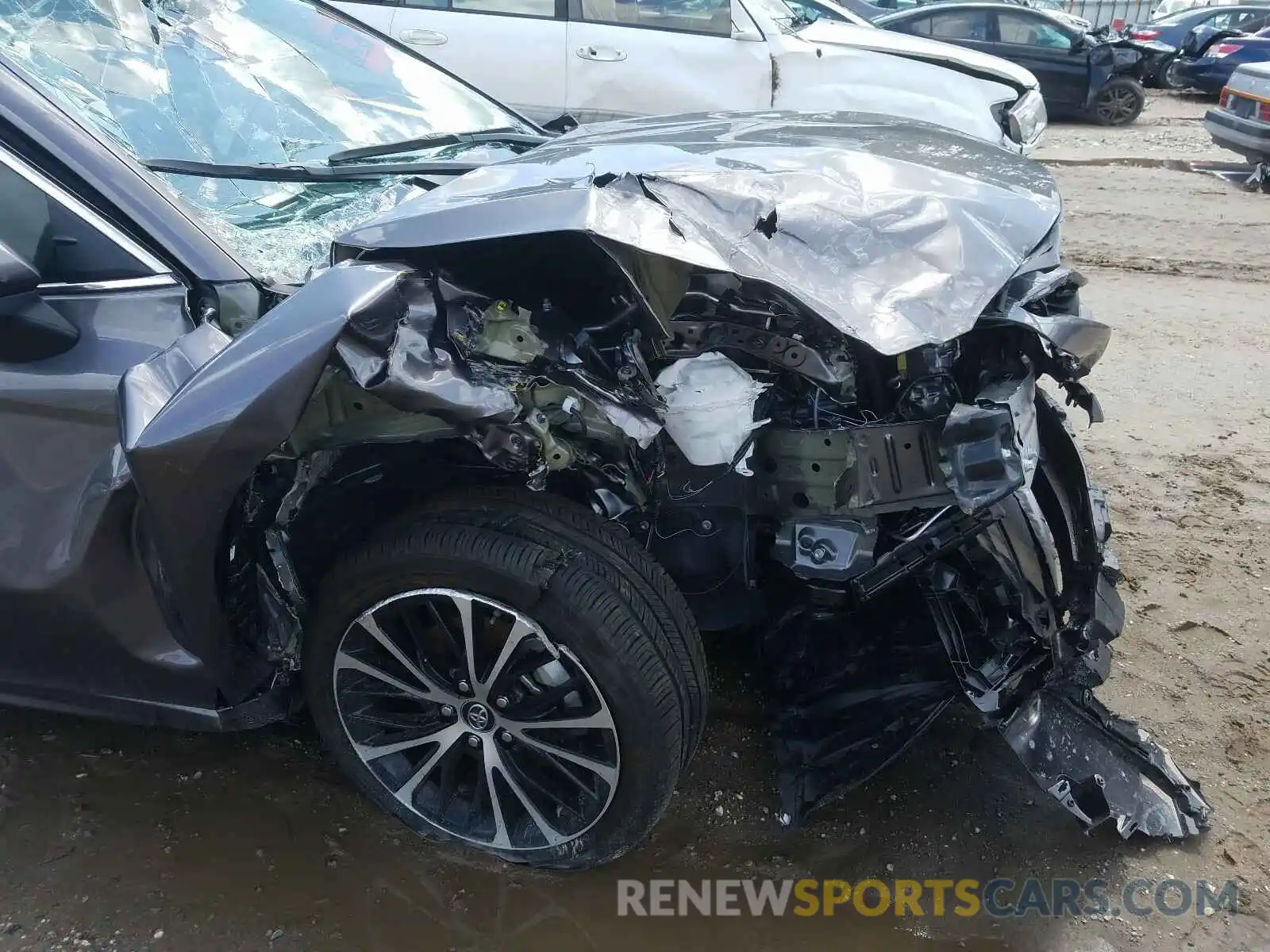 9 Photograph of a damaged car 4T1B11HK2KU774971 TOYOTA CAMRY 2019