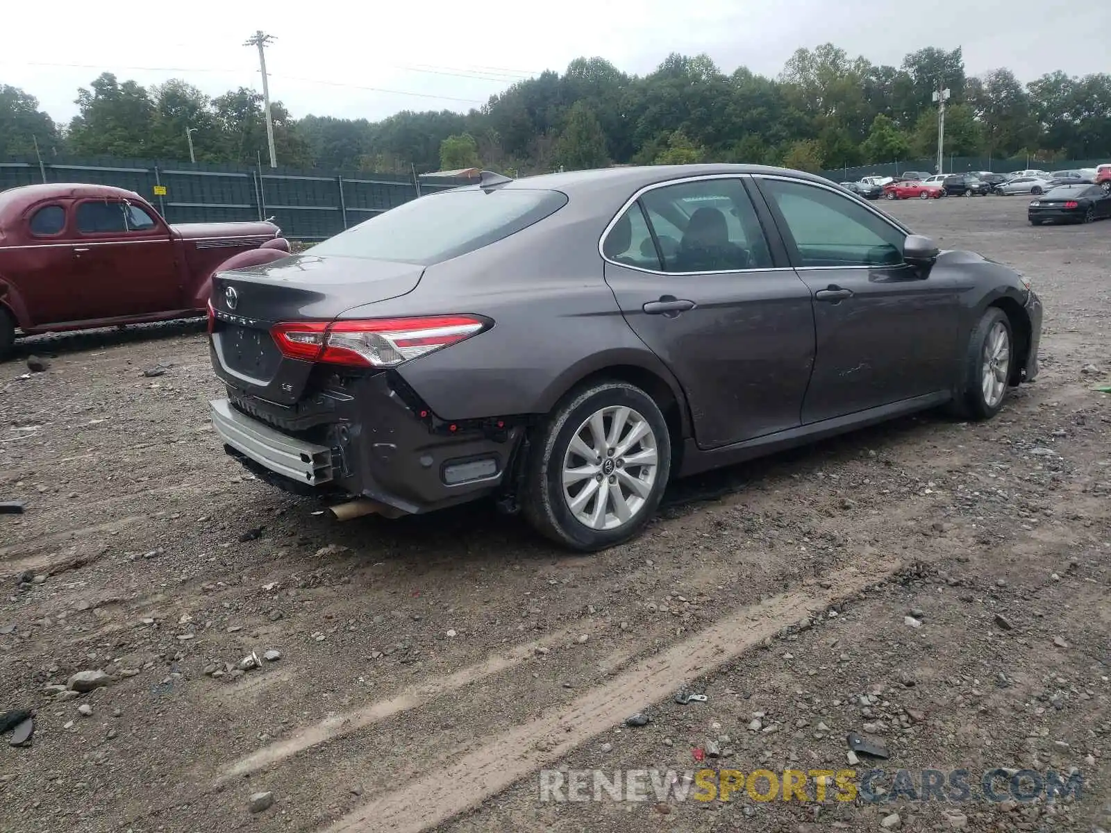 4 Photograph of a damaged car 4T1B11HK2KU776011 TOYOTA CAMRY 2019