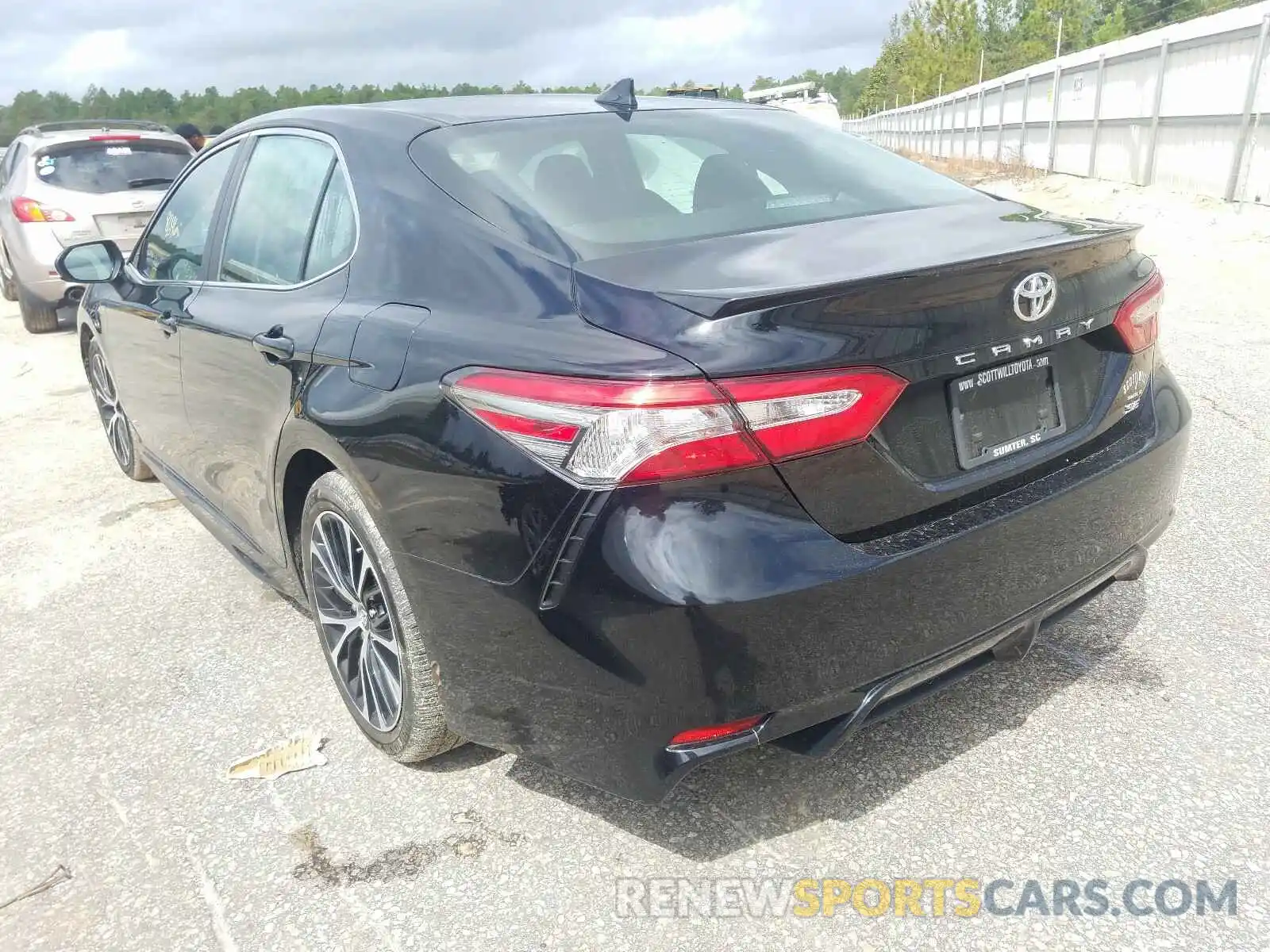 3 Photograph of a damaged car 4T1B11HK2KU776493 TOYOTA CAMRY 2019