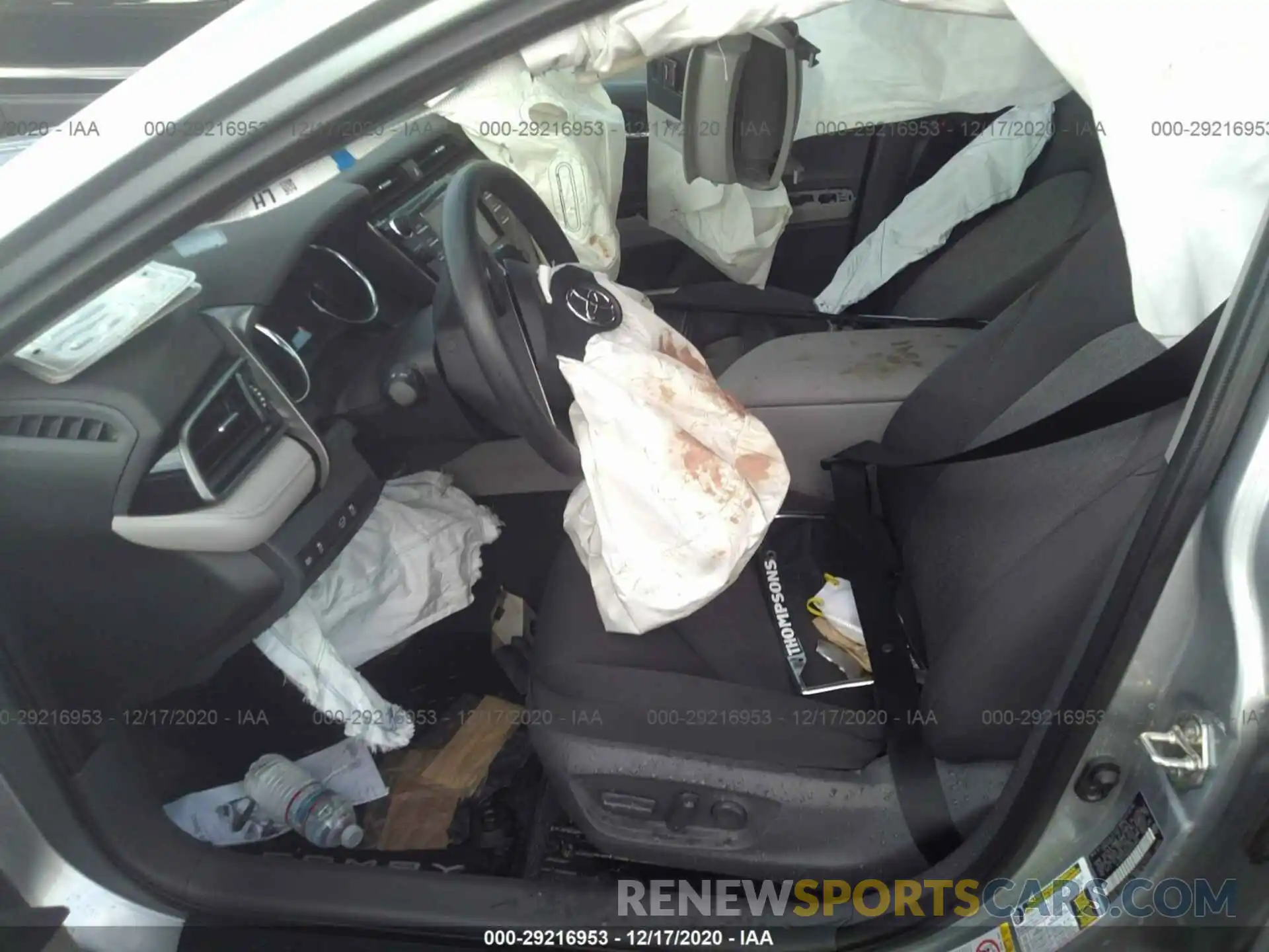 5 Photograph of a damaged car 4T1B11HK2KU776963 TOYOTA CAMRY 2019